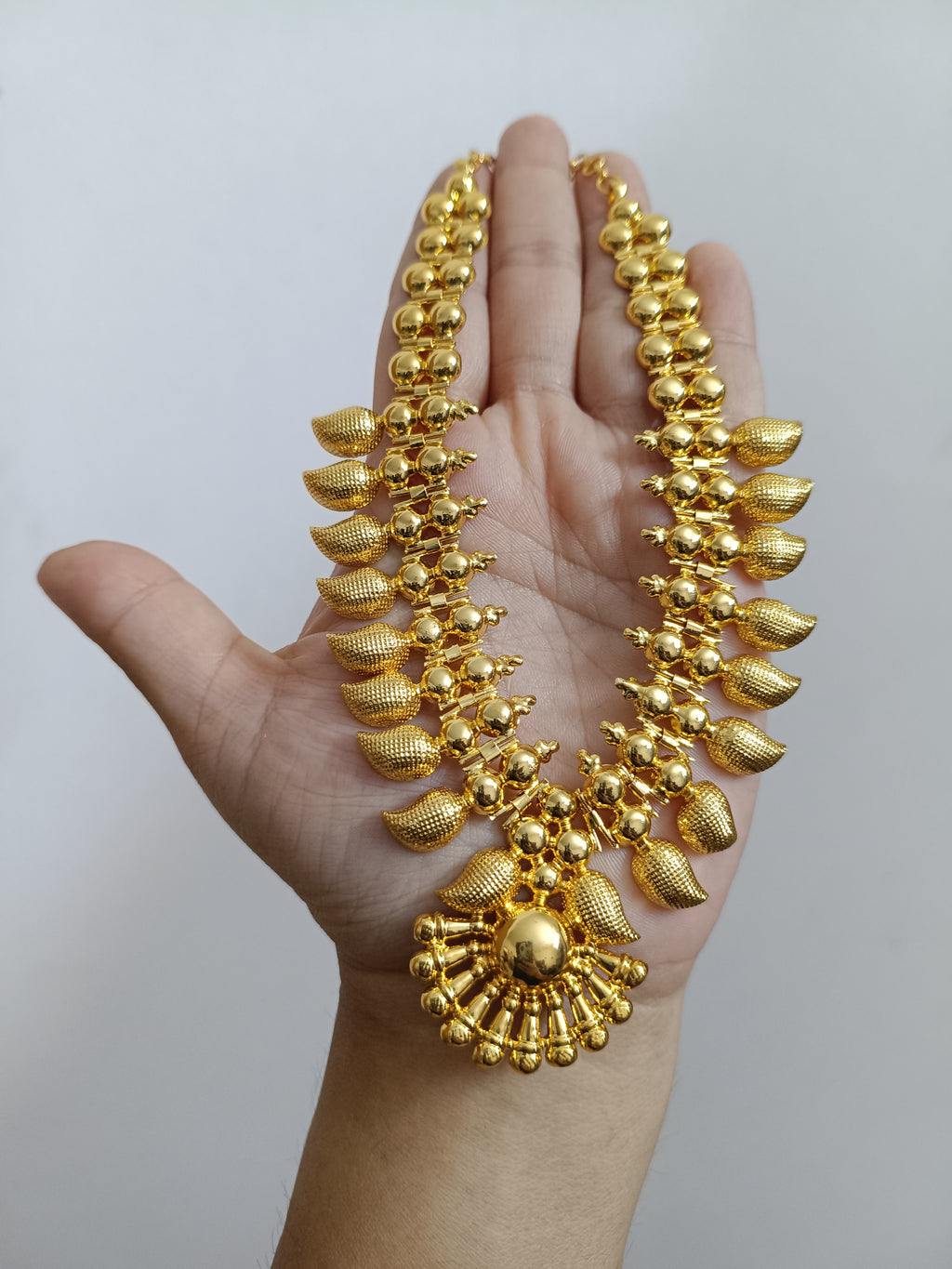 Micro Polish Mango Necklace V1