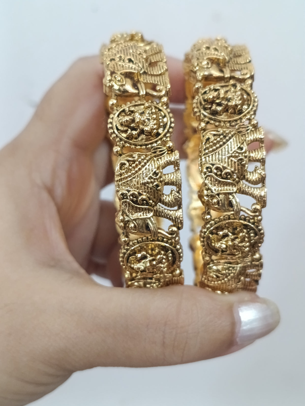 Gaja Lakshmi Bangle of 2 V1