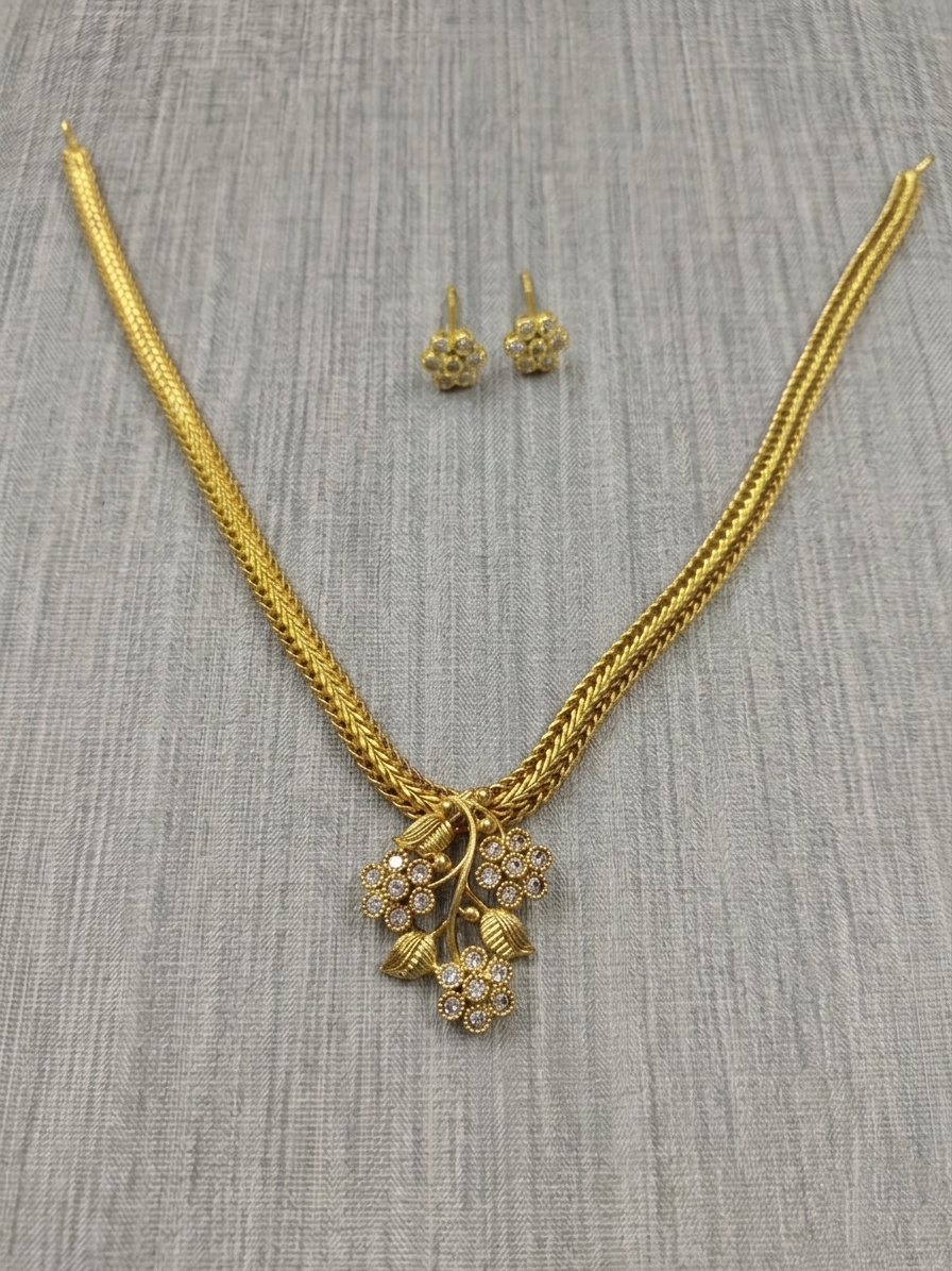 Budget Floral Necklace
