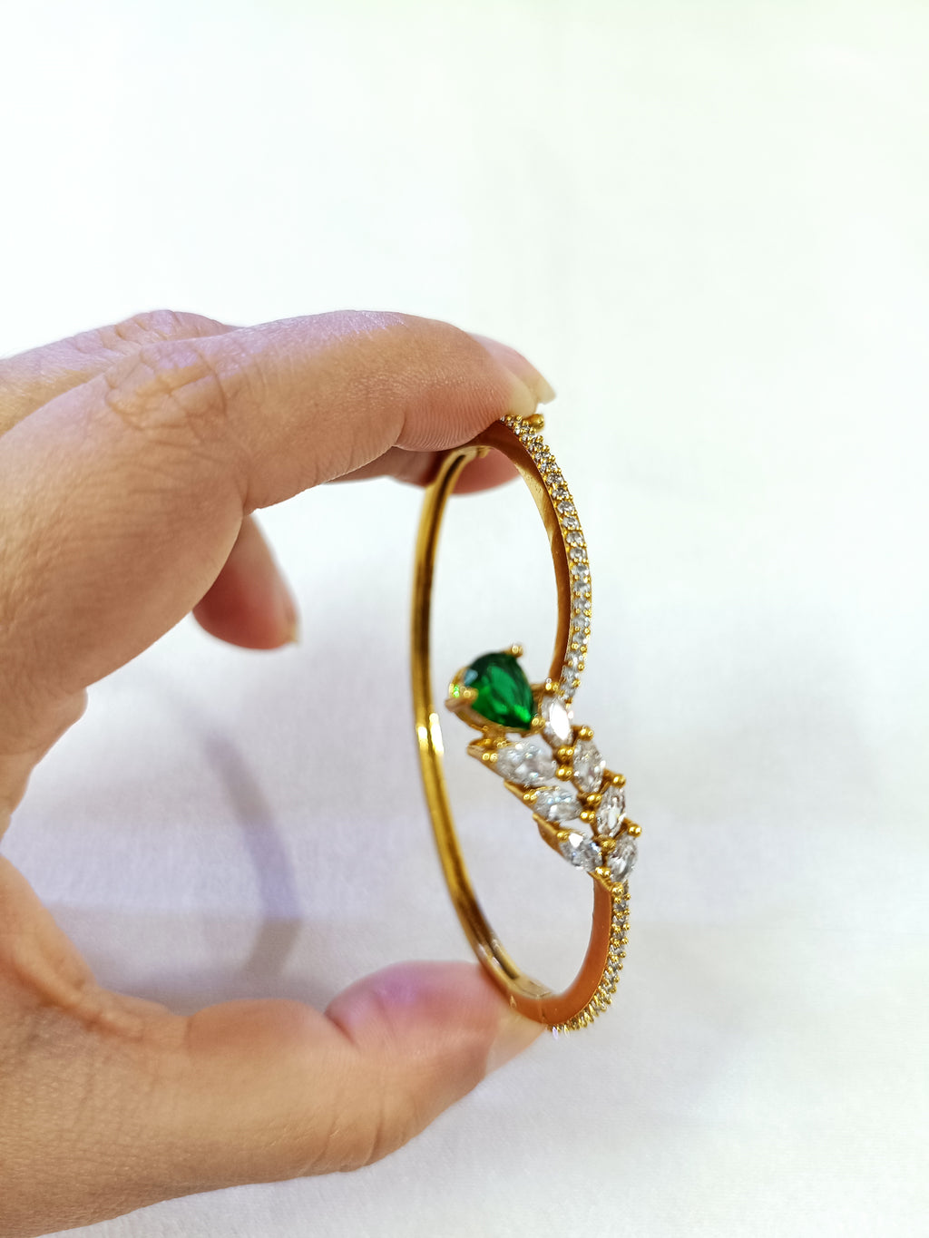 AD Open Bangle V6