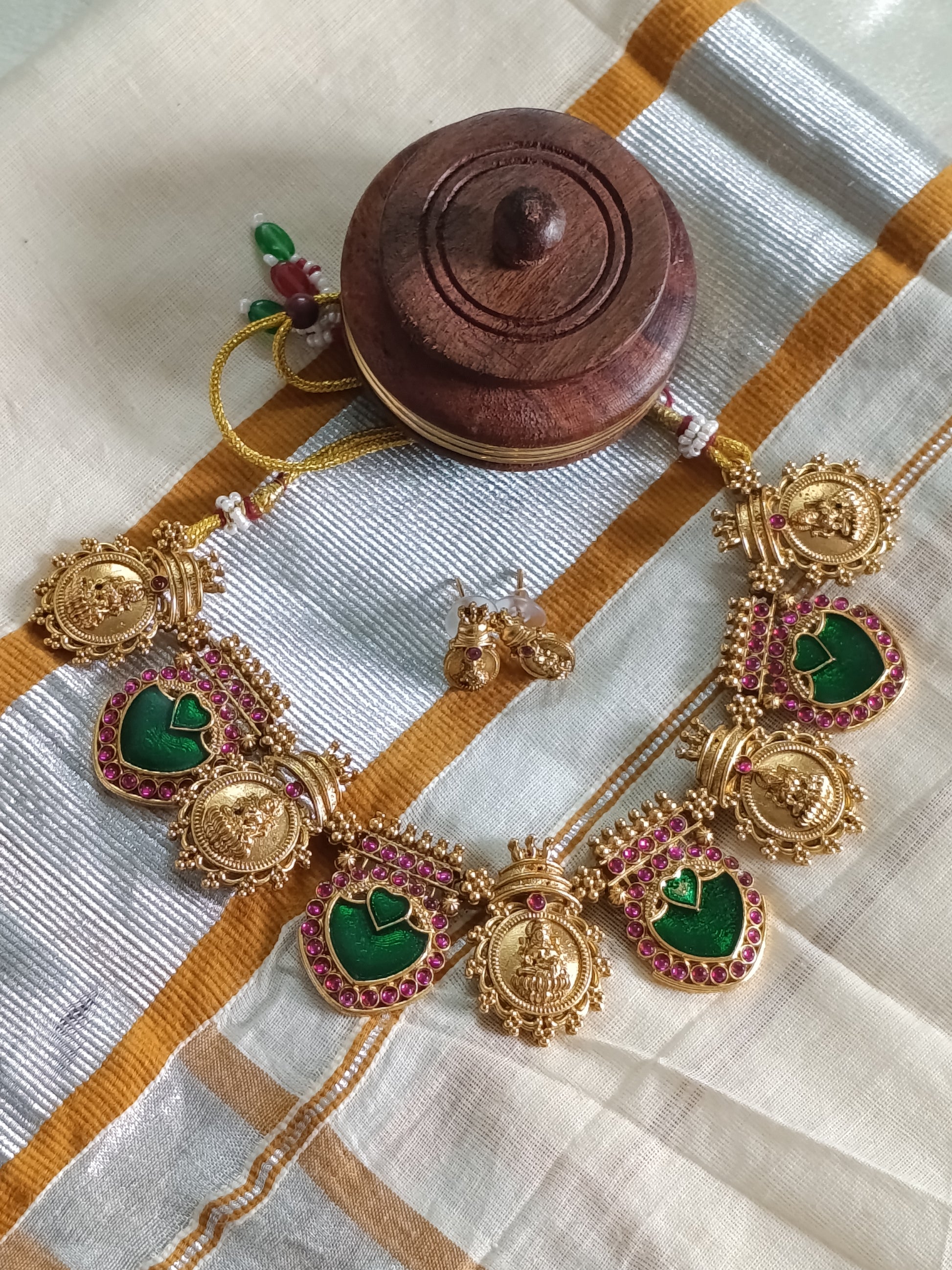Matte Finish Palakka Coin Necklace Set V1