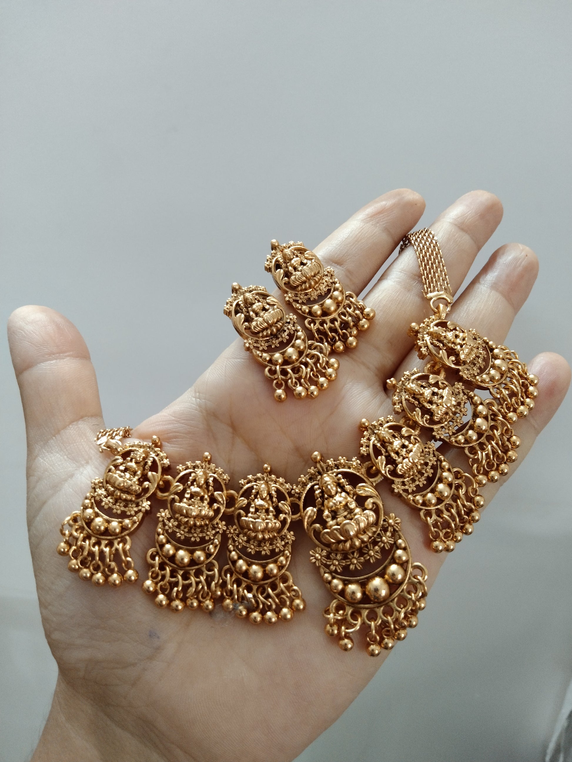 Lakshmi Choker Set