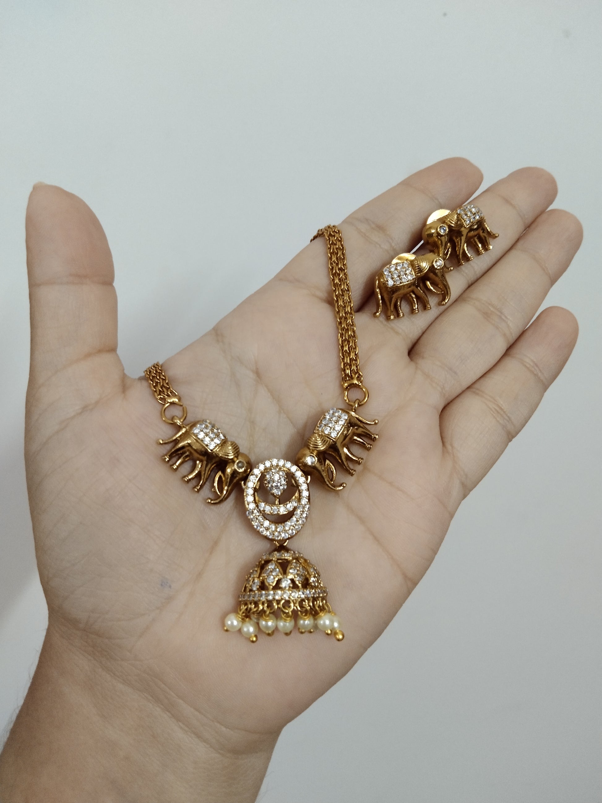 AD Necklace V16