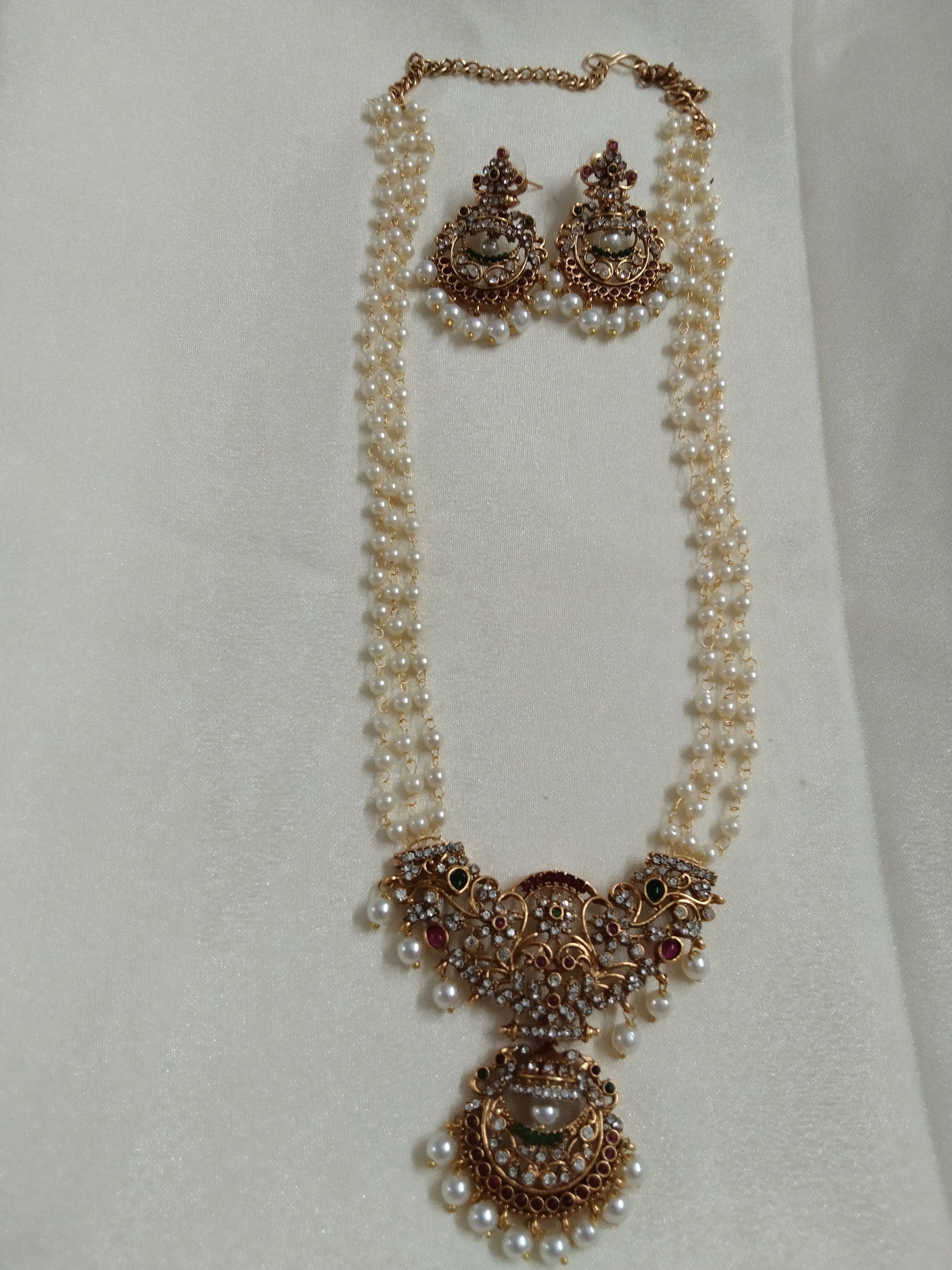 Low Budget pearl Layer Pendant Long Necklace Set