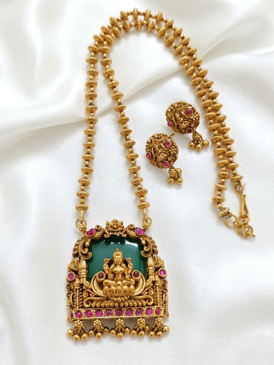 Palakka Lakshmi Pendant Necklace Set
