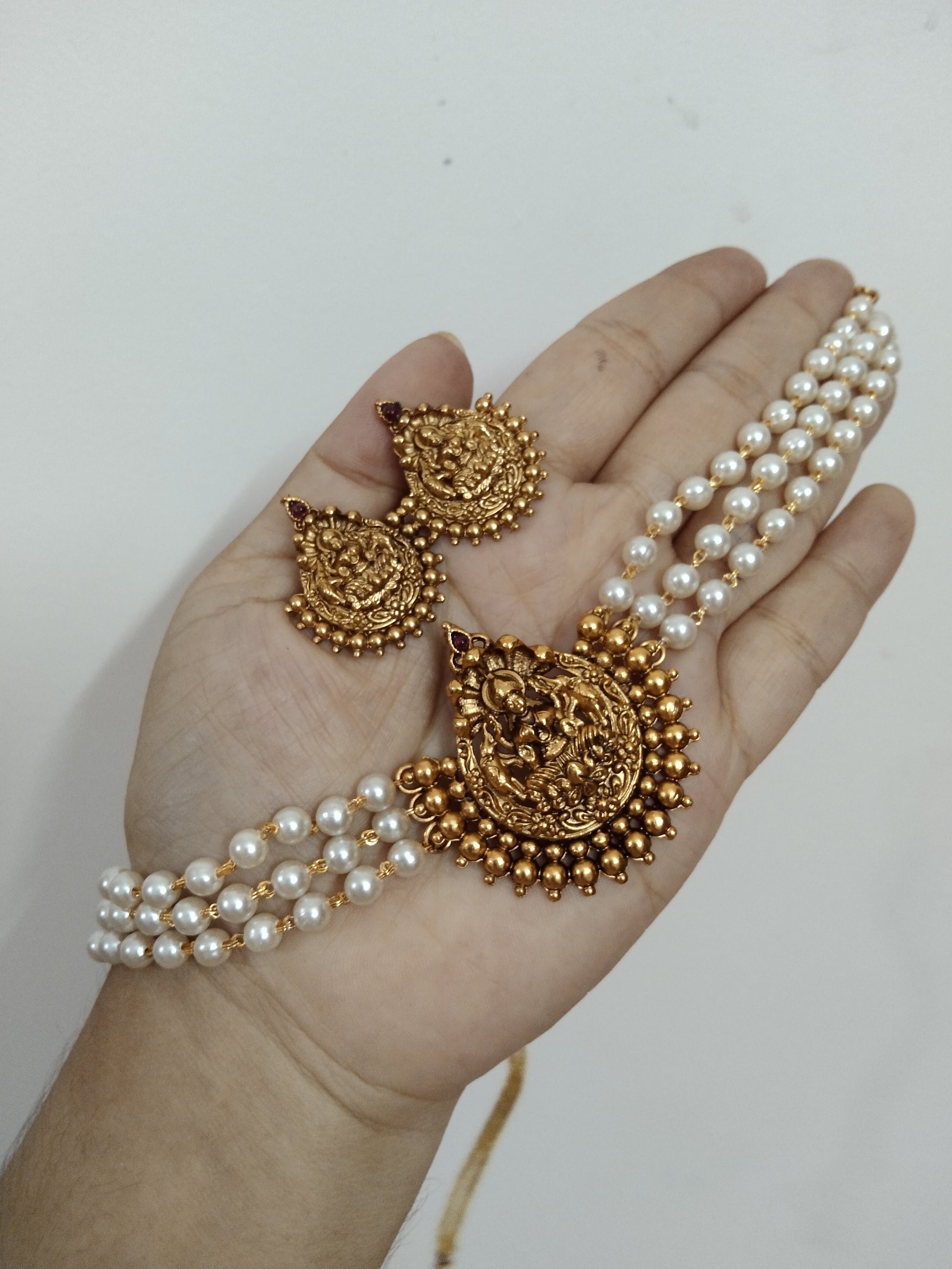 Lakshmi Choker Set