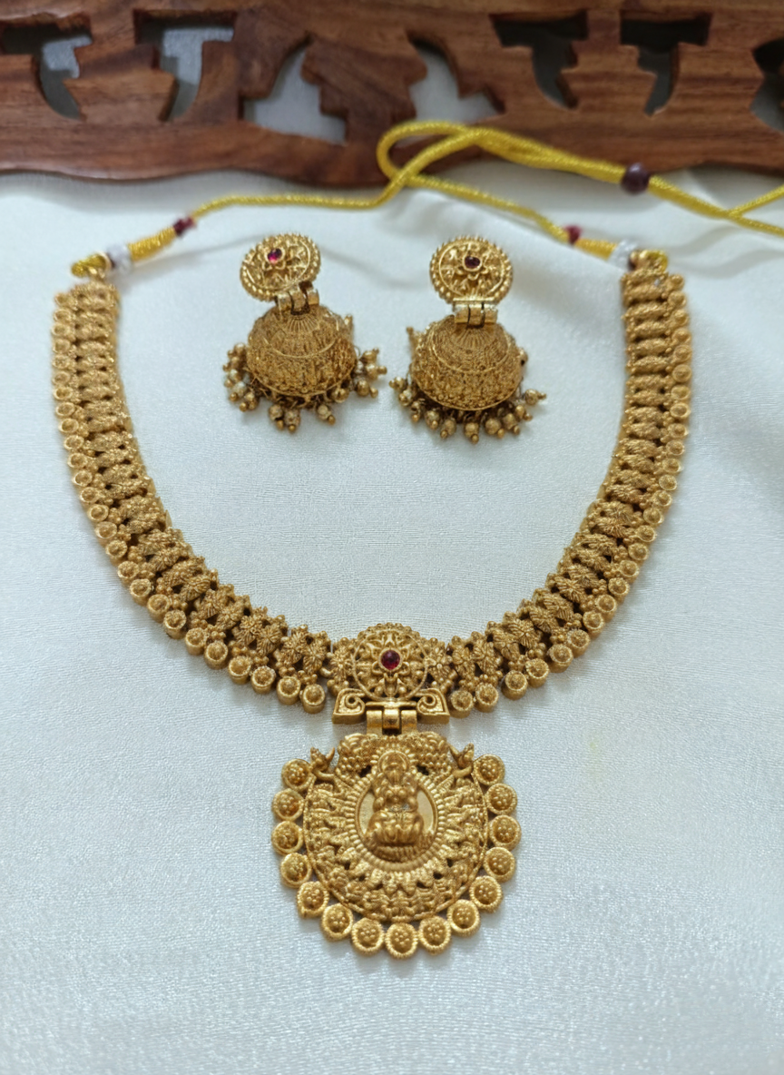 Matte Finish Necklace Set V11