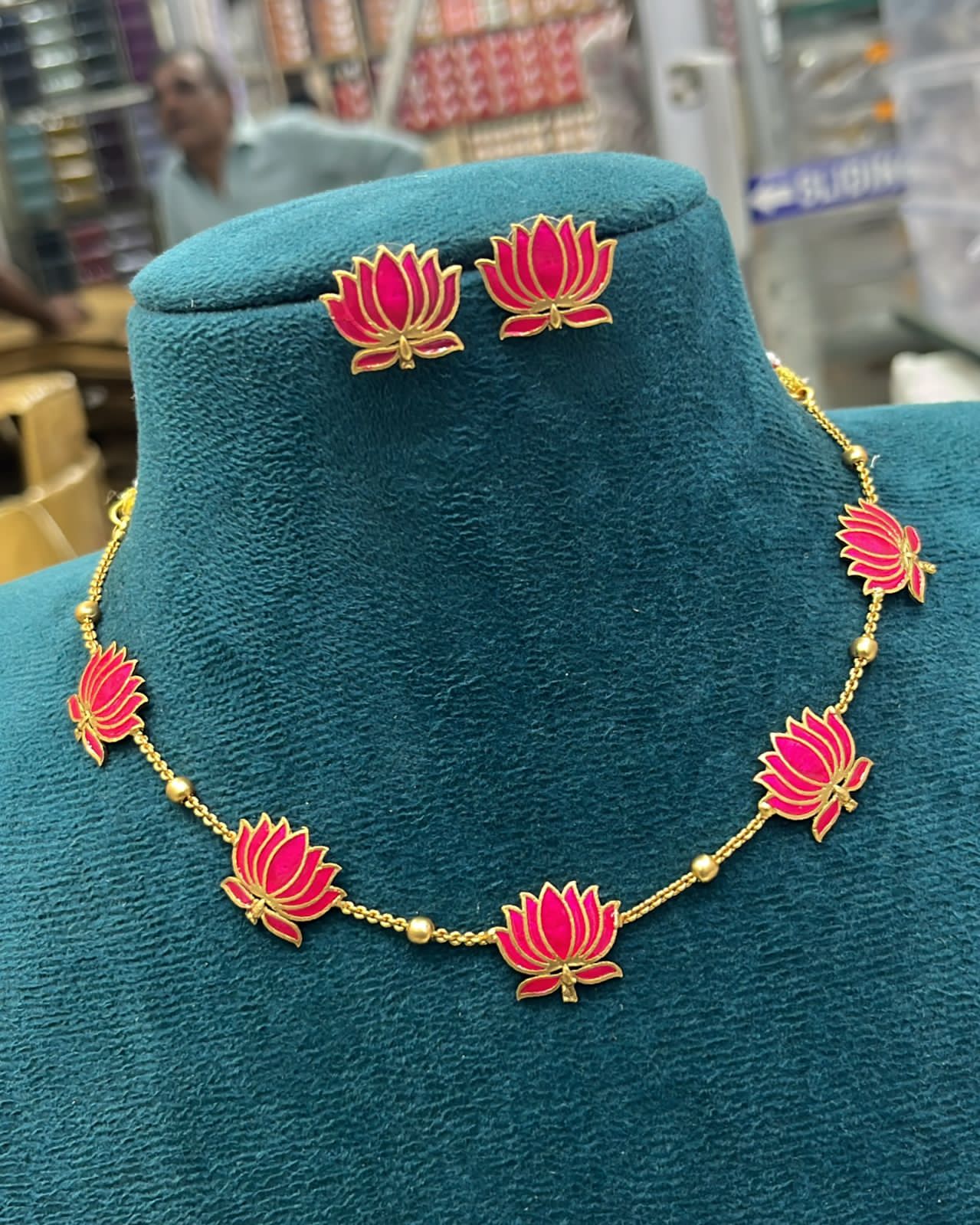Manju Warrier Lotus Pink Necklace