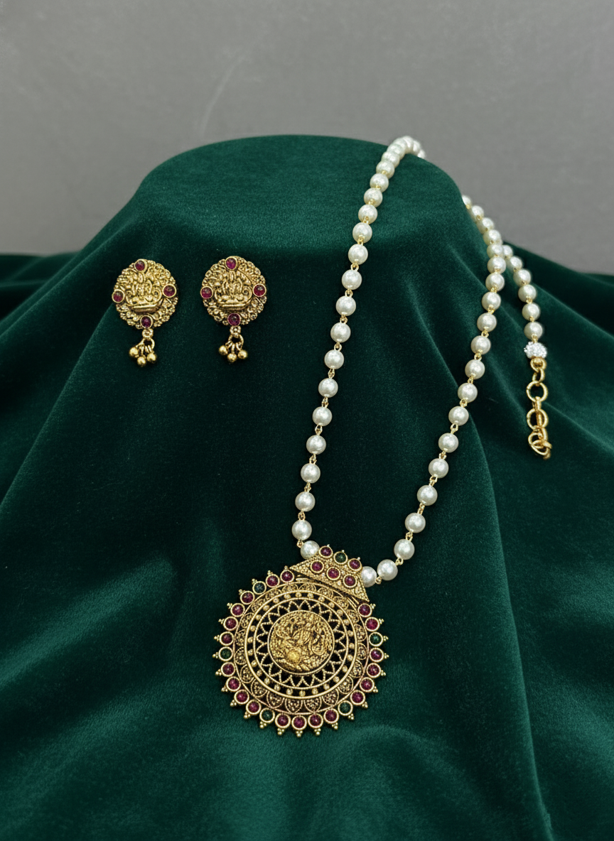 Lakshmi Pendant Pearl Mid Necklace Set V1
