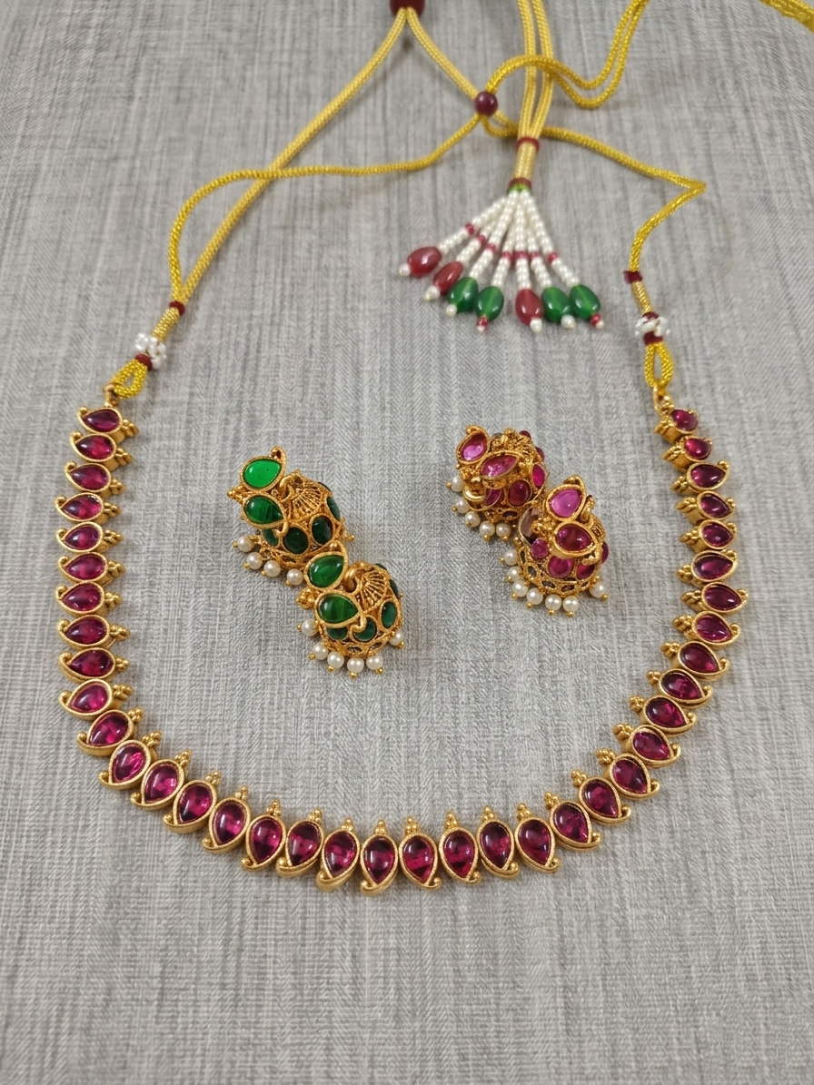 Matte Finish Reversible Kempstone Mango Necklace Set