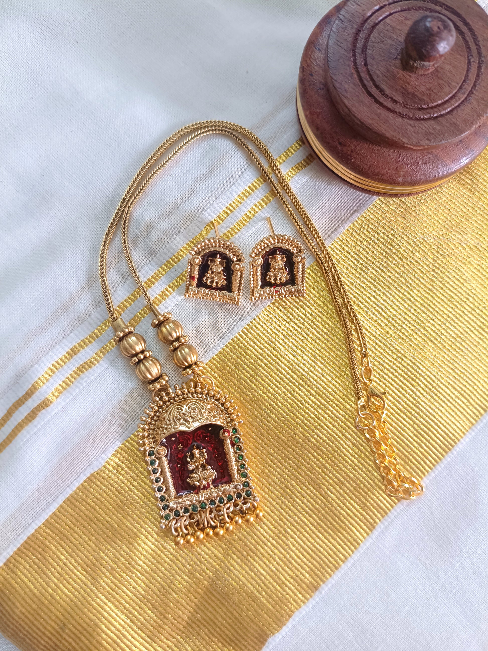 Lakshmi Pendant Mid Long Necklace Set V2