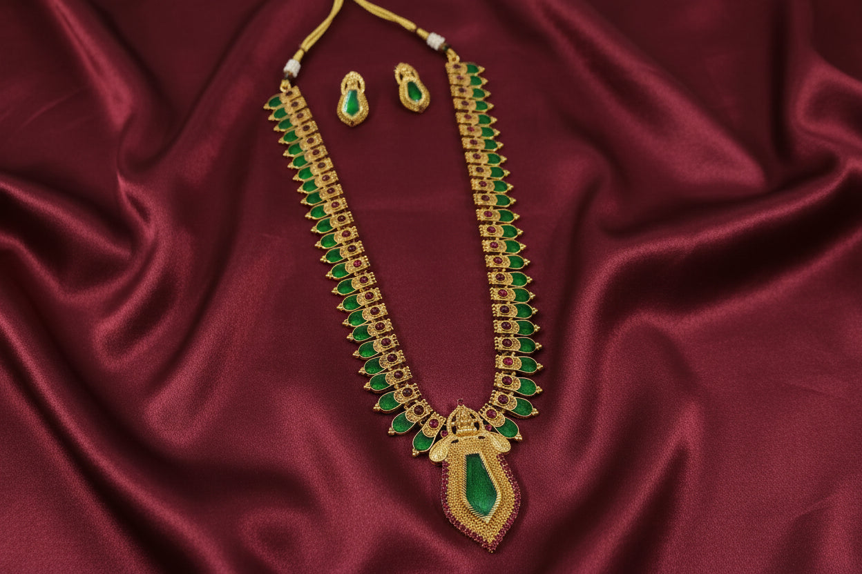 Nagapadam Long Necklace Set