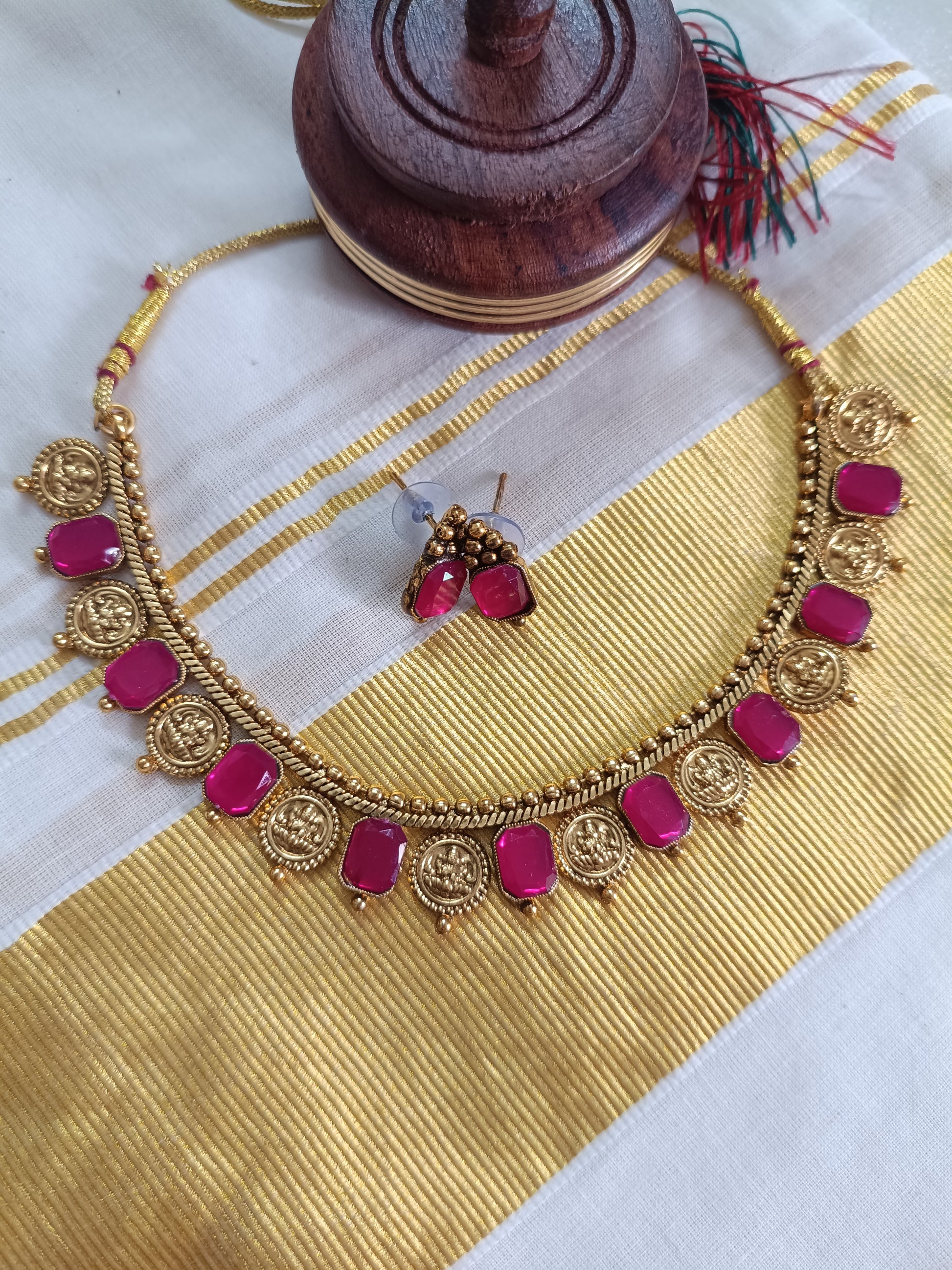 Matte Finish Sufi Coin Necklace Set