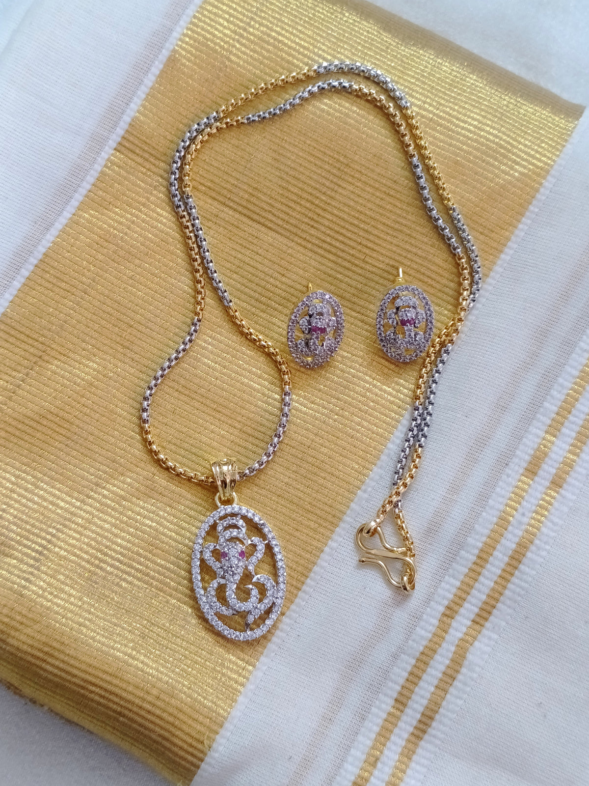 AD Ganesh Pendant Chain Set