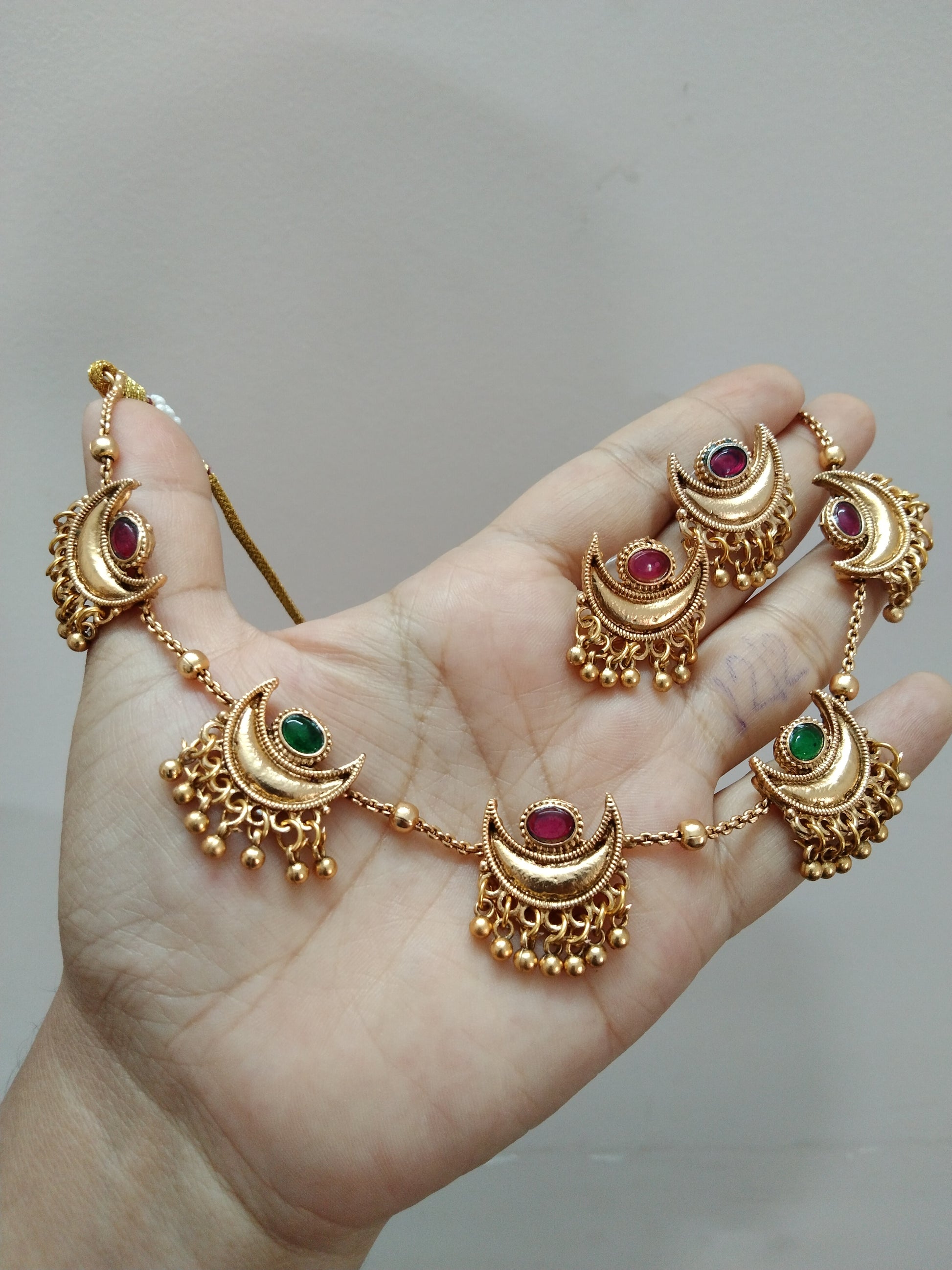 Half Moon Necklace Set V2