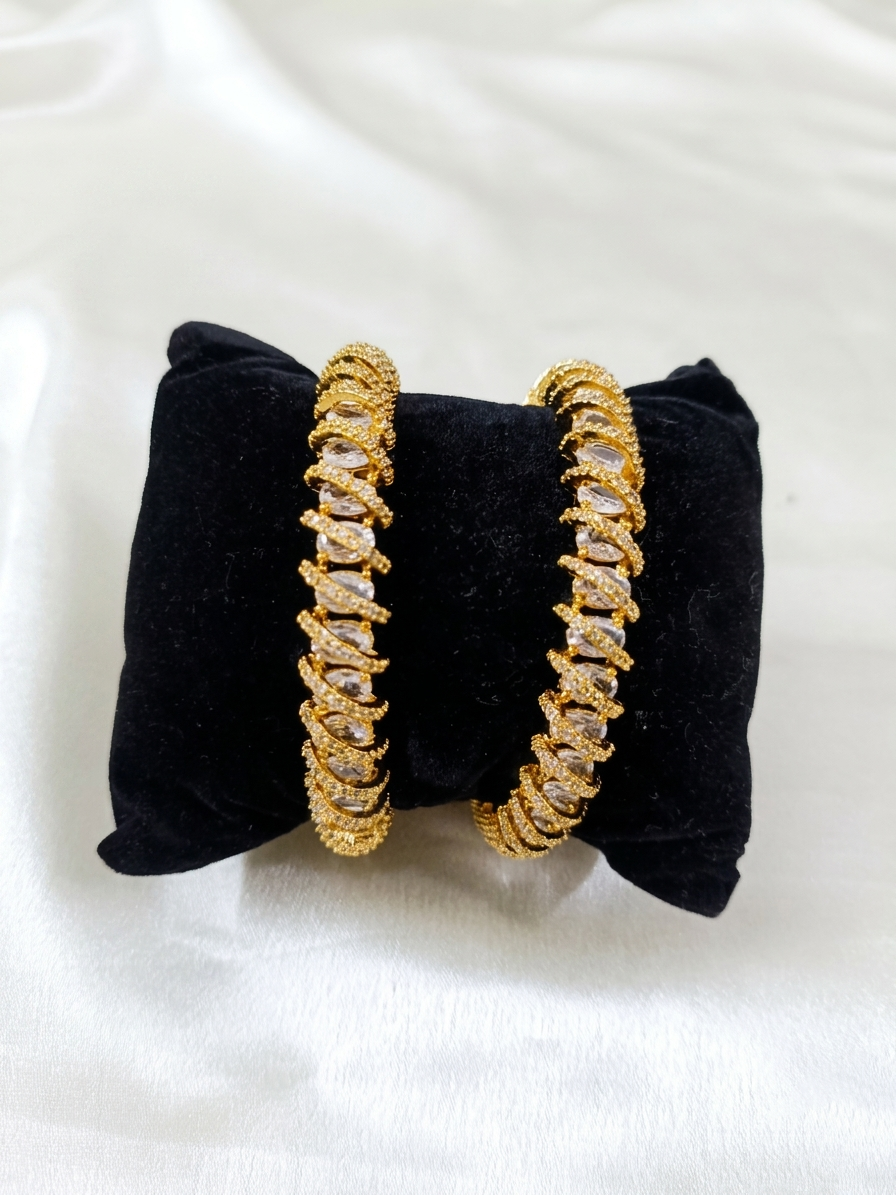 AD Bangles of 2 V8