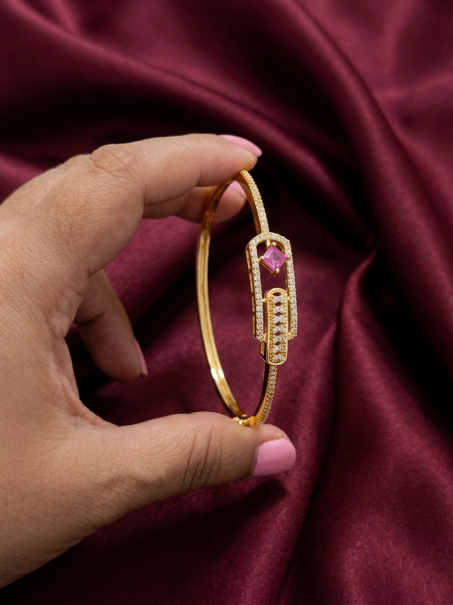 AD Open Bangle V11