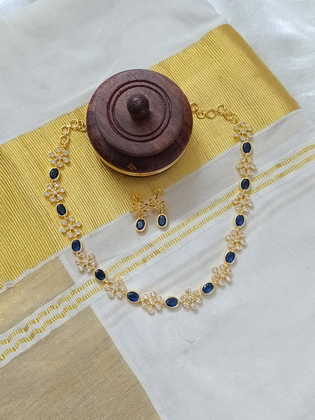 Micro Polish AD Flower Necklace Set