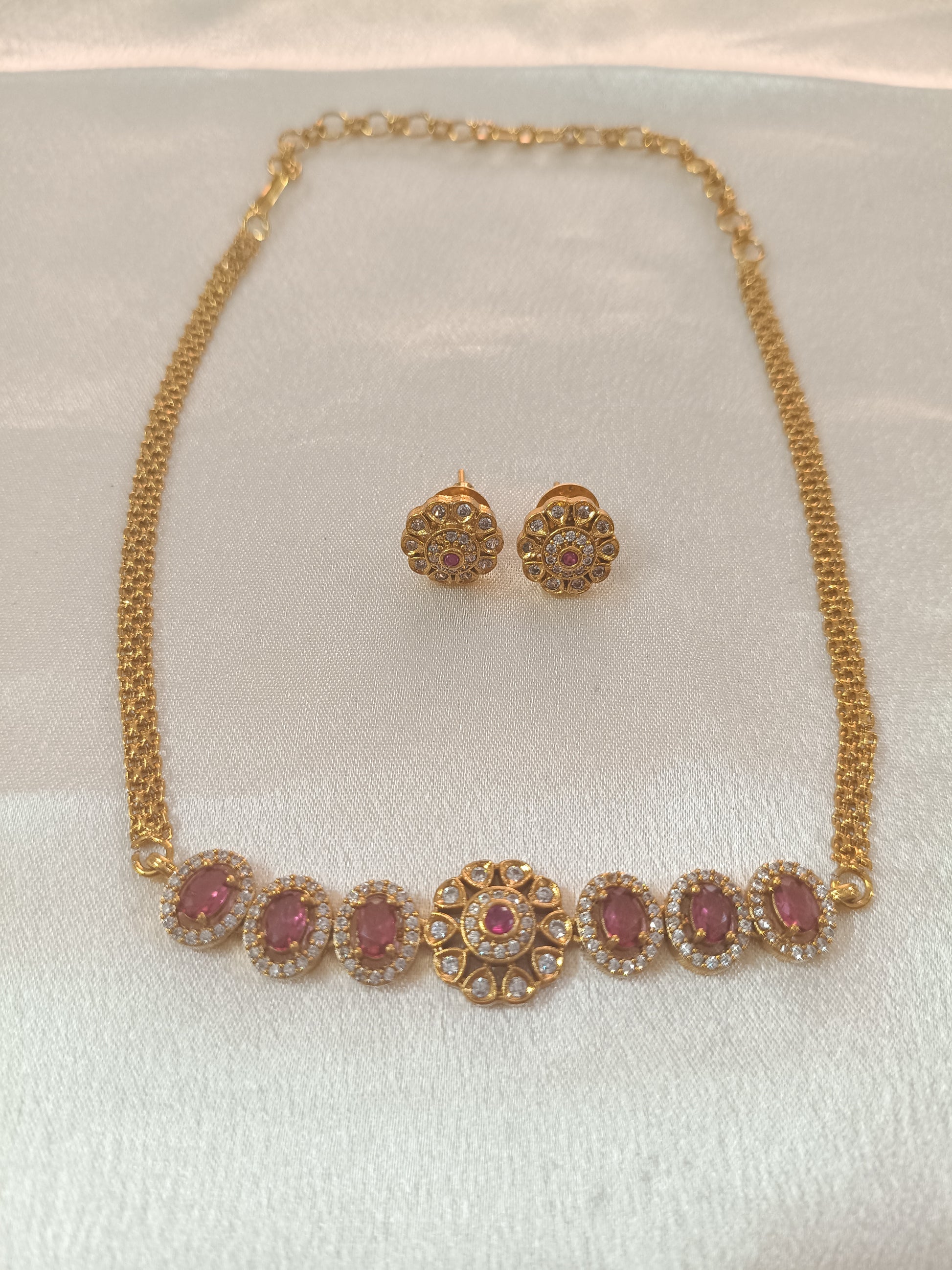 AD Flower Choker V3