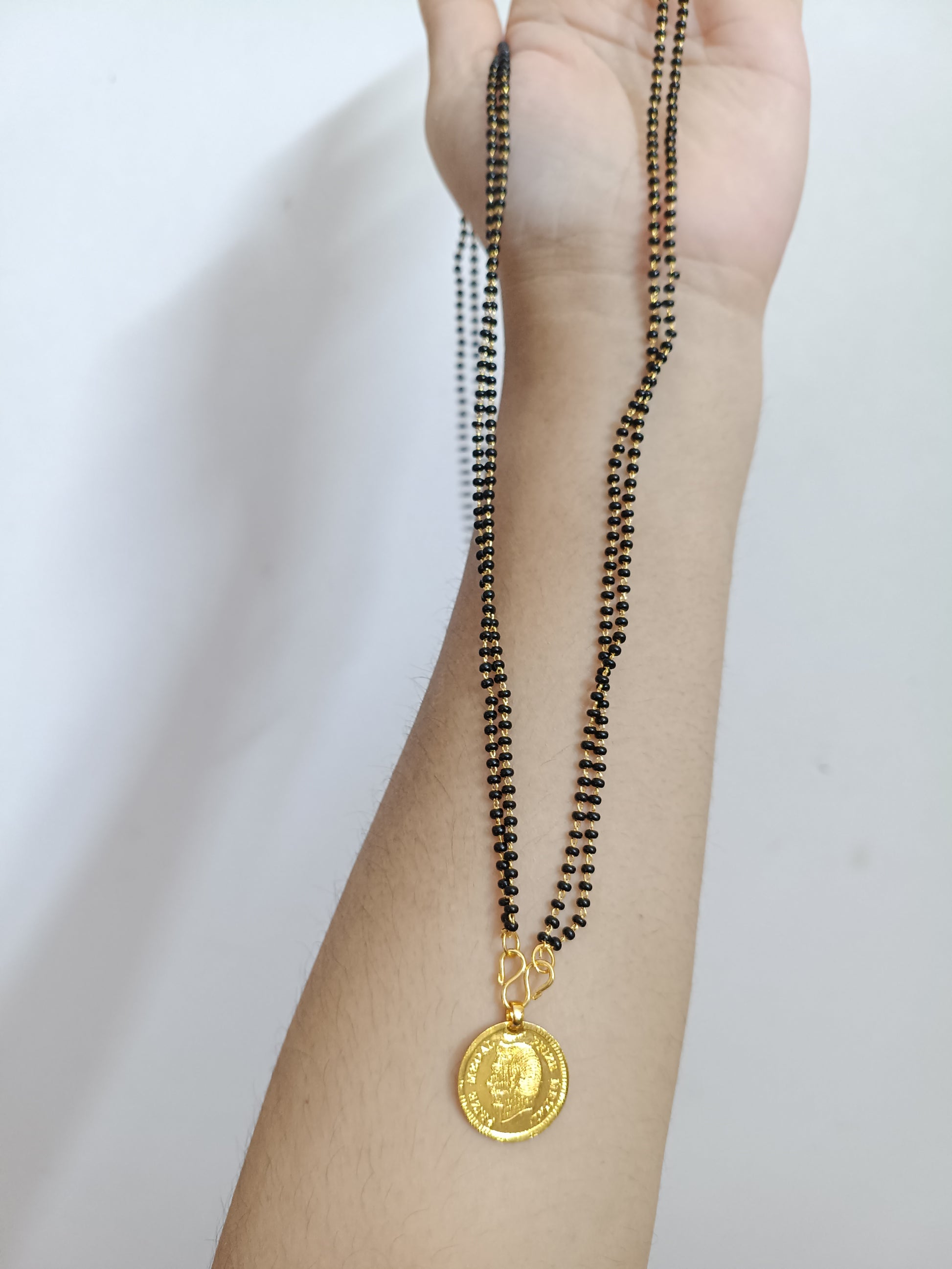 Micro Polish 2 Layer Black Bead With Non Idol CoinPendant (Detachable)