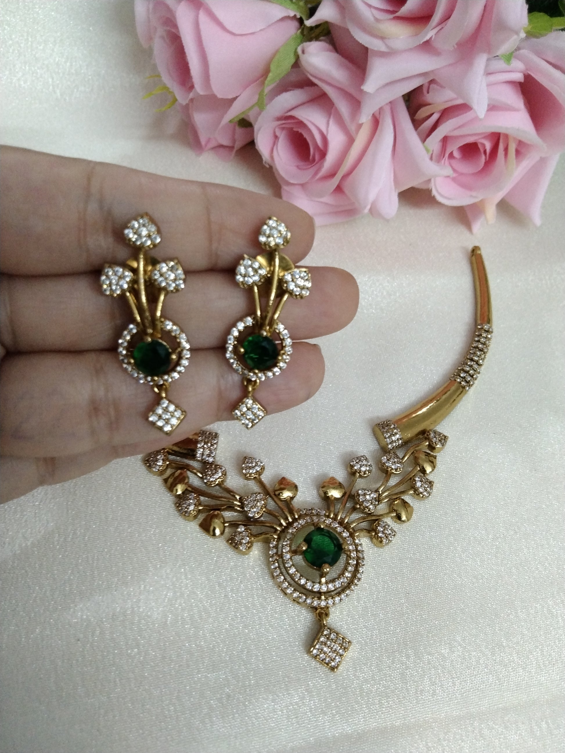 AD Stone Necklace Set V18