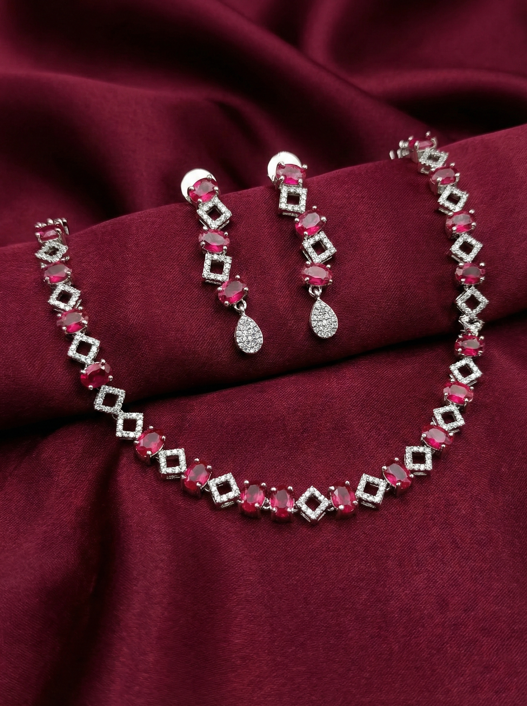 Rhodium Polish Chrimson Elegance Necklace Set