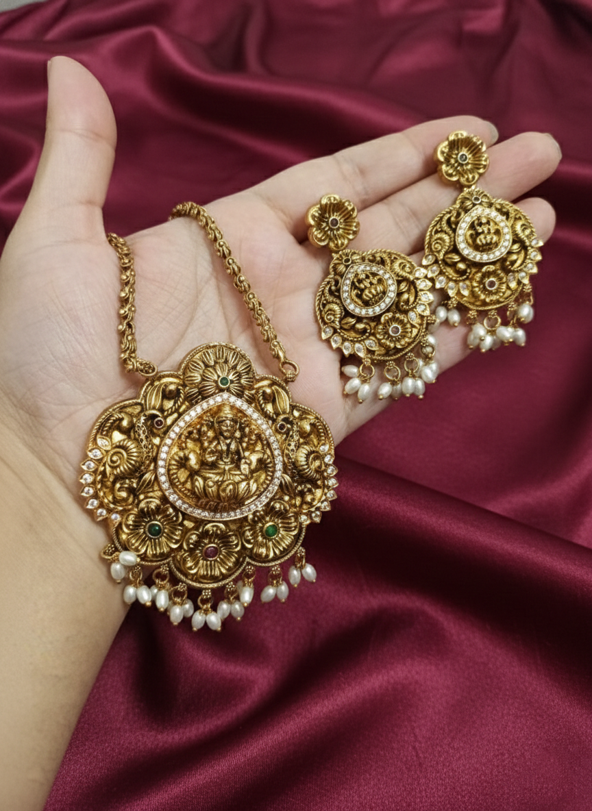 Lakshmi Pendant Mid Long Necklace Set V1