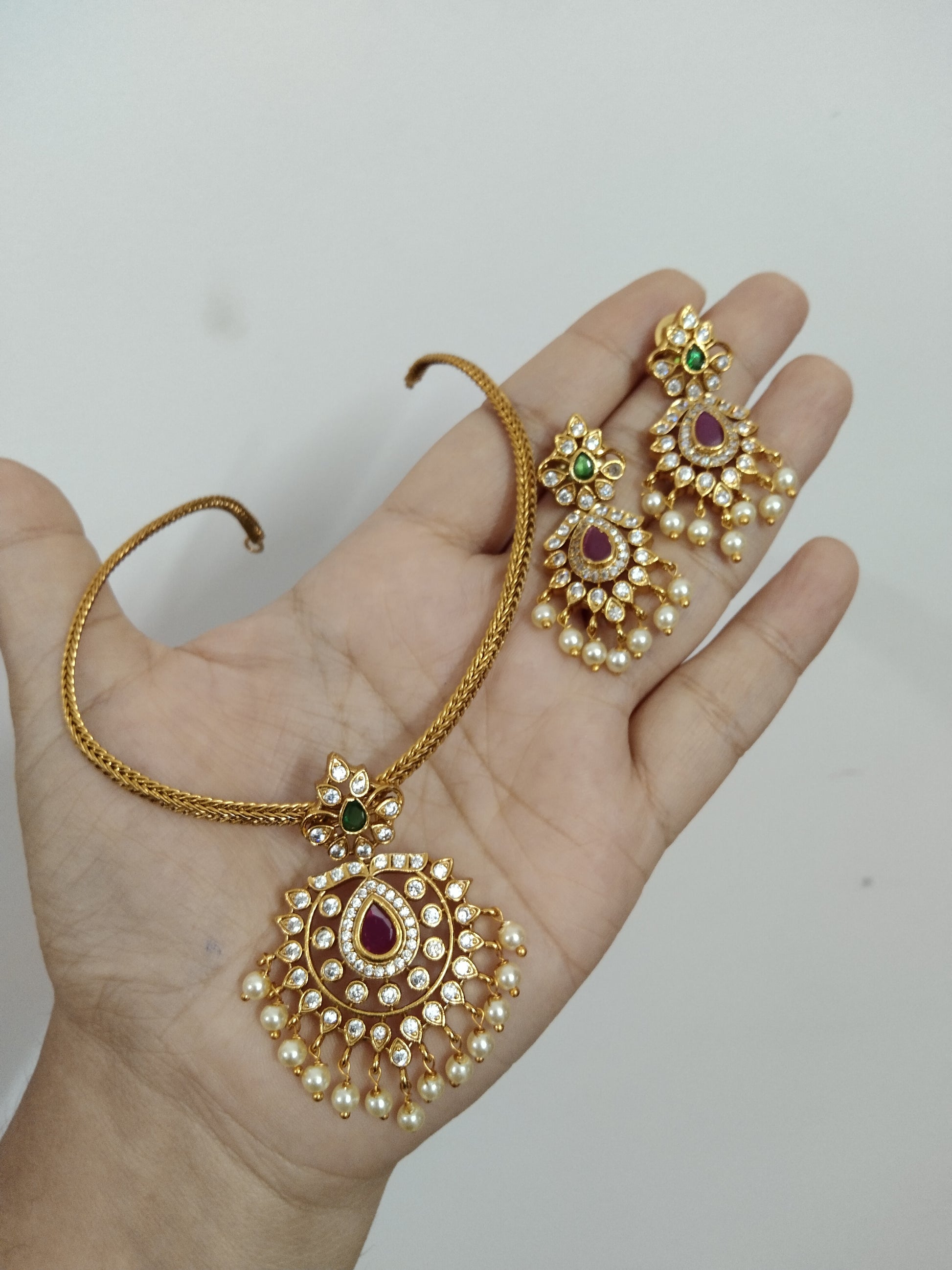 AD Pendant Necklace Set V2