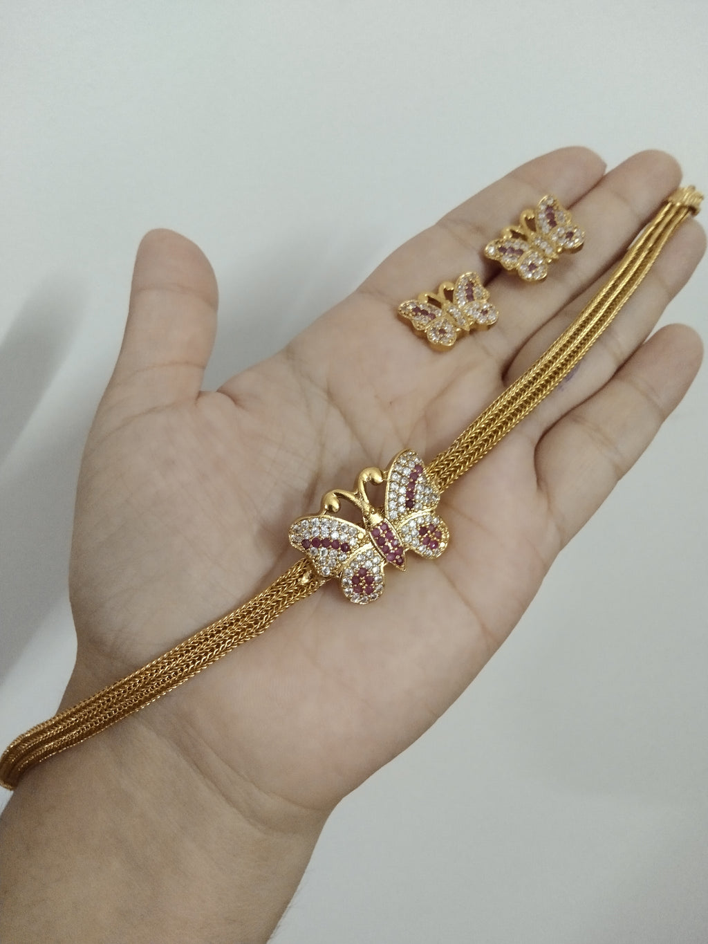 Butterfly Choker