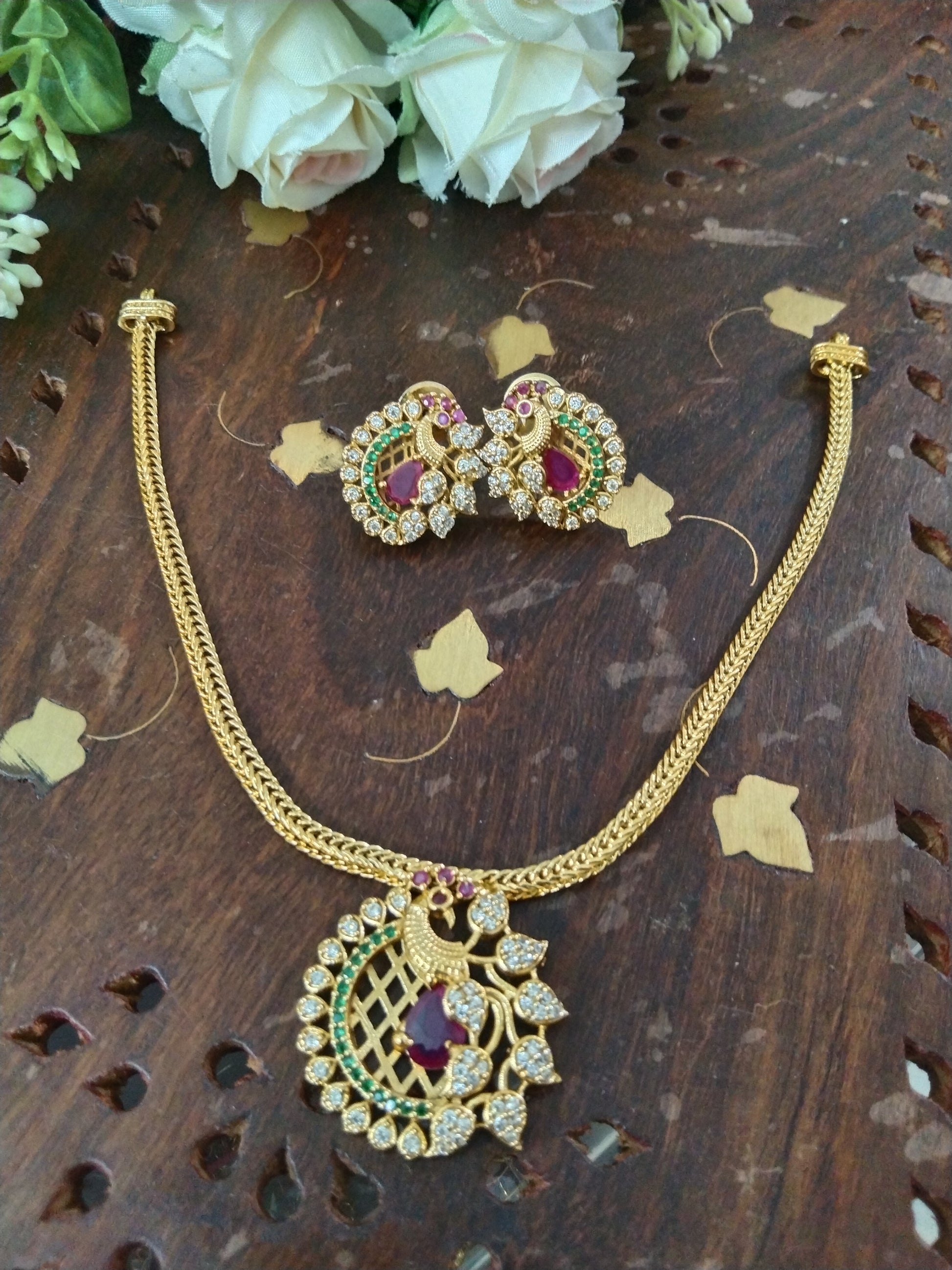 Peacock Choker Set