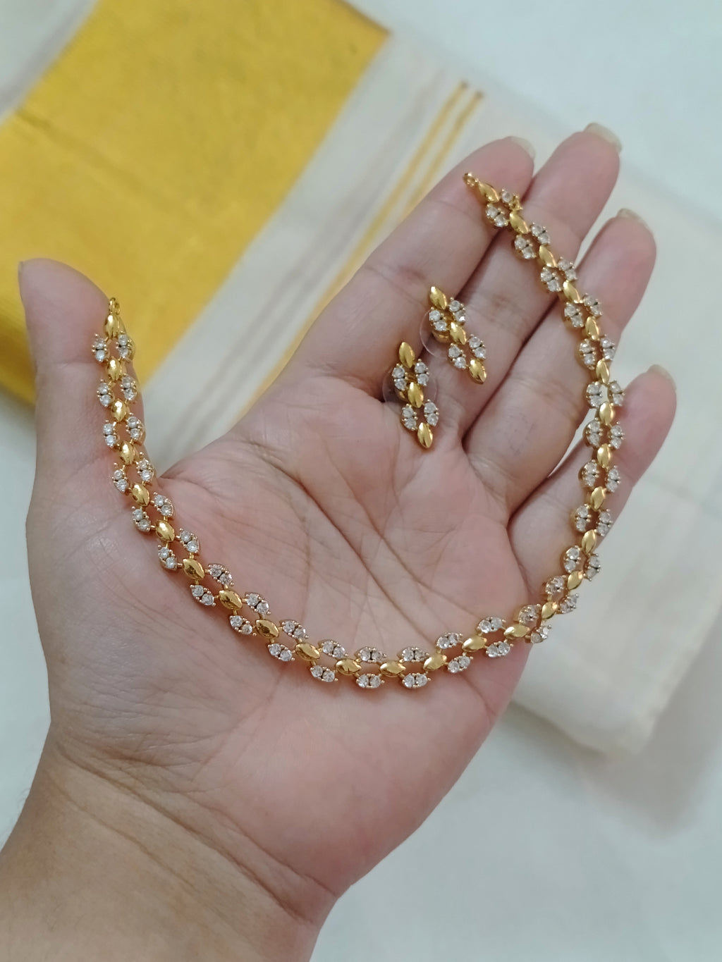 AD Necklace Set V200