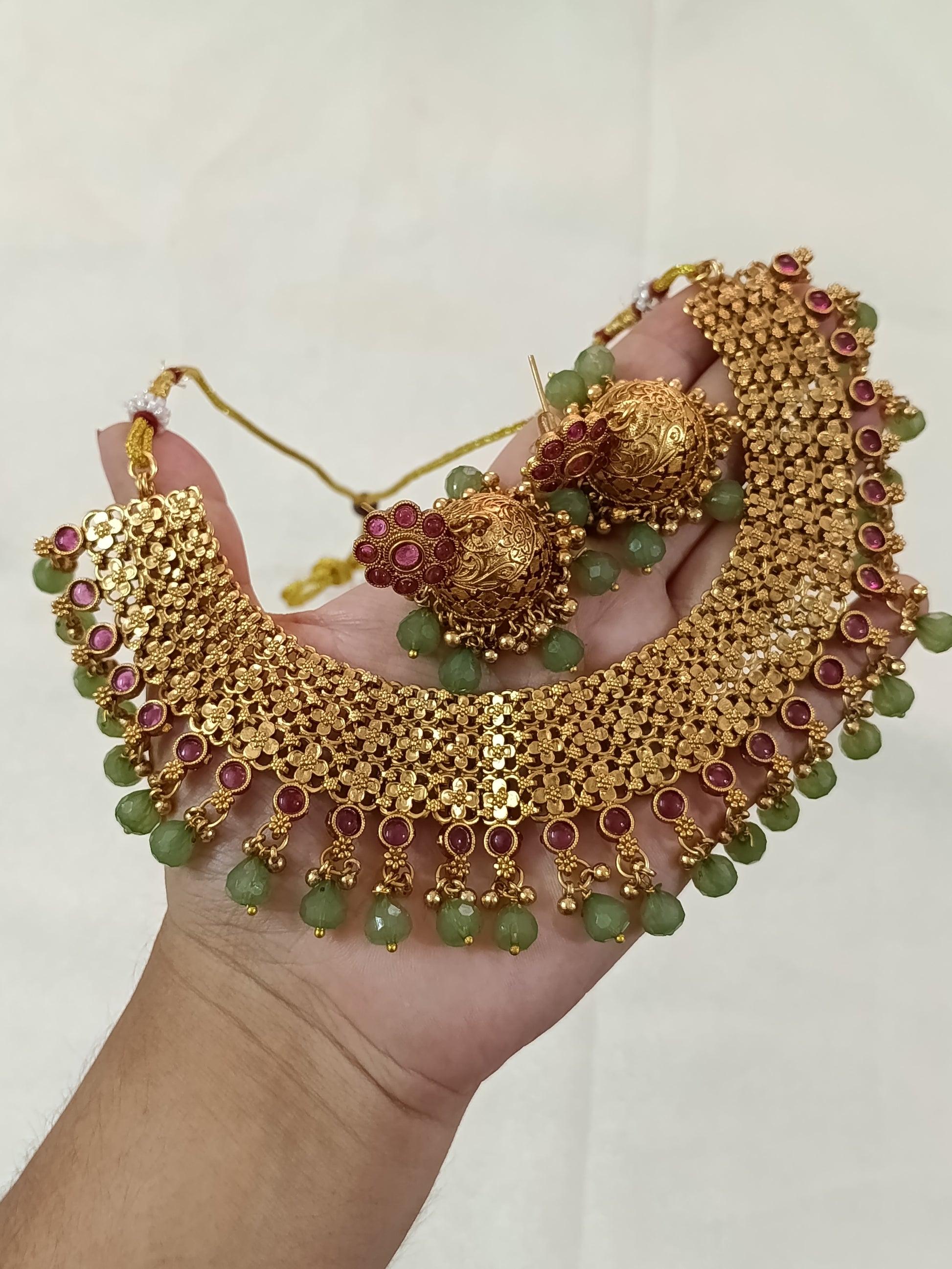 Vintage Glam Green Drop Necklace Set