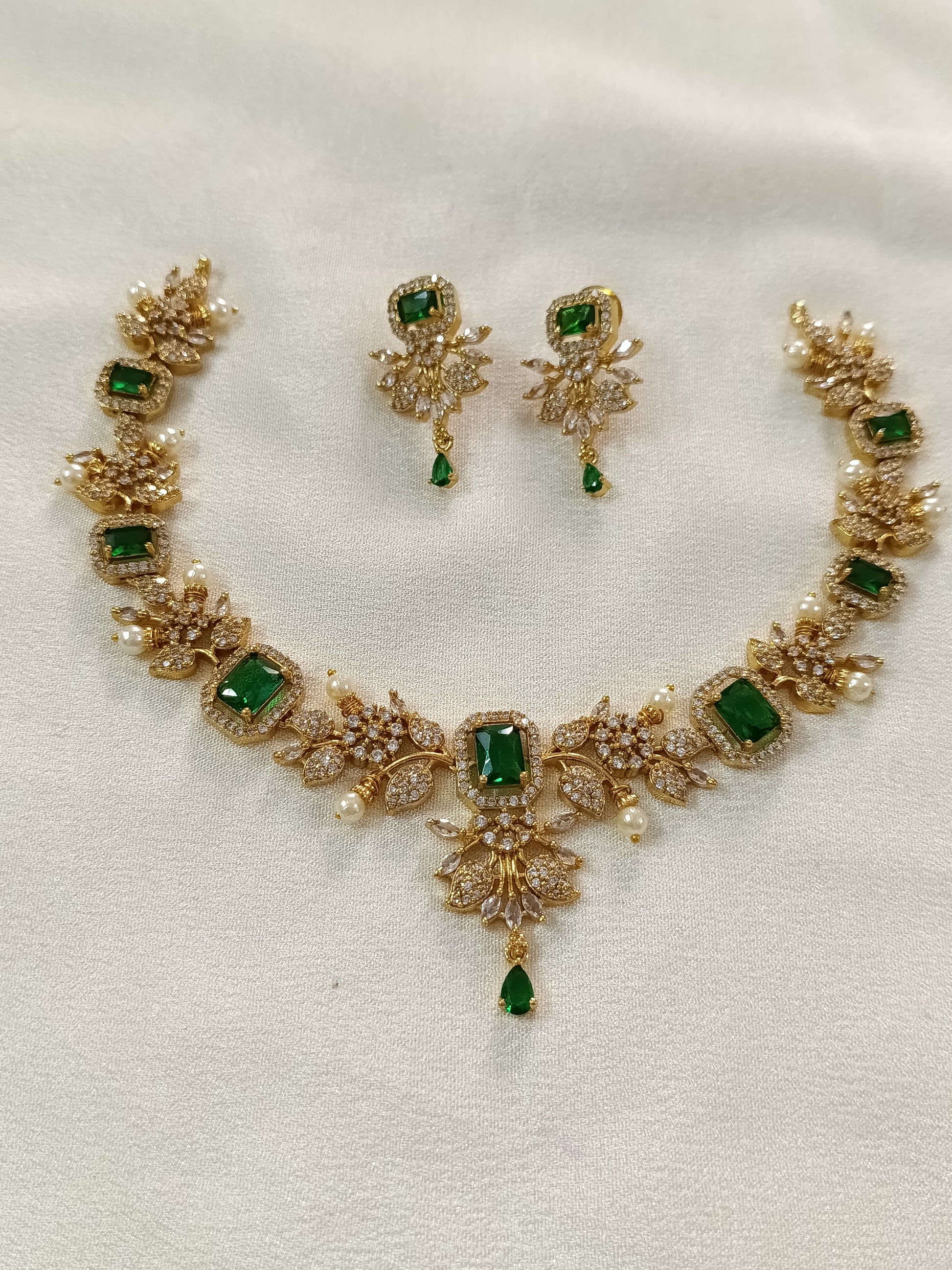 AD Stone Necklace Set V30