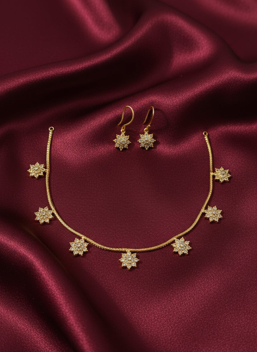 White AD Flower Necklace Set