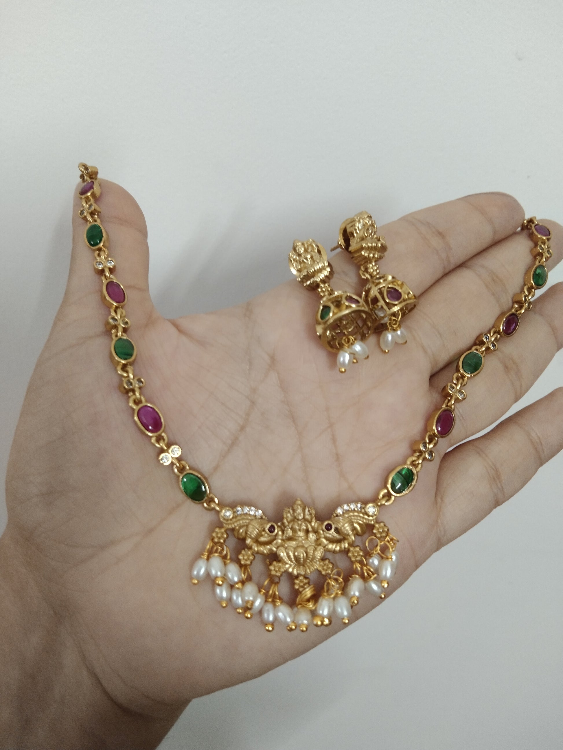 Lakshmi Necklace with Pearl