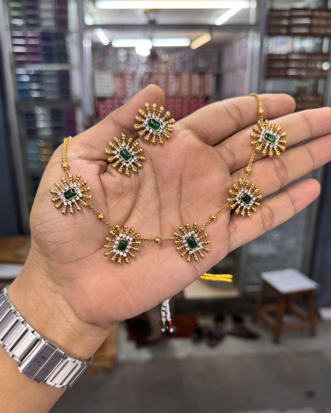 Square AD Choker Set