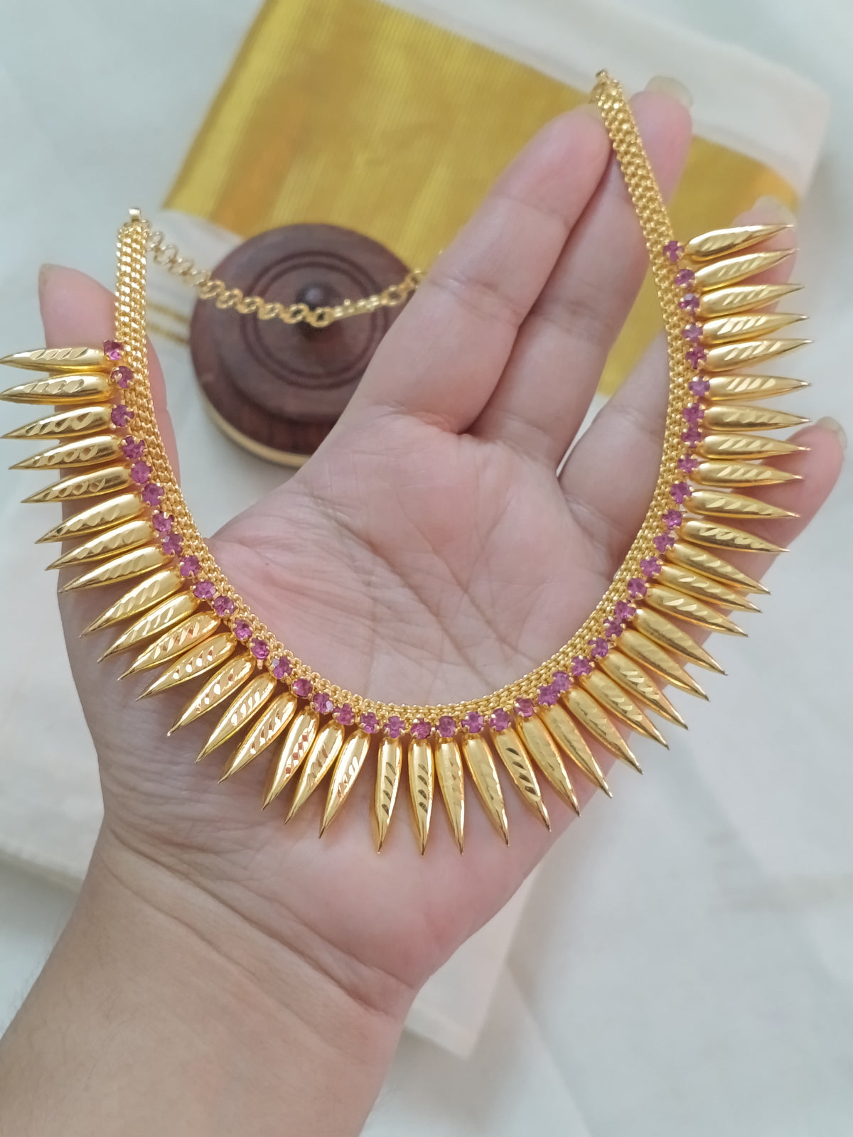 Micro Polish Pichimottu Necklace