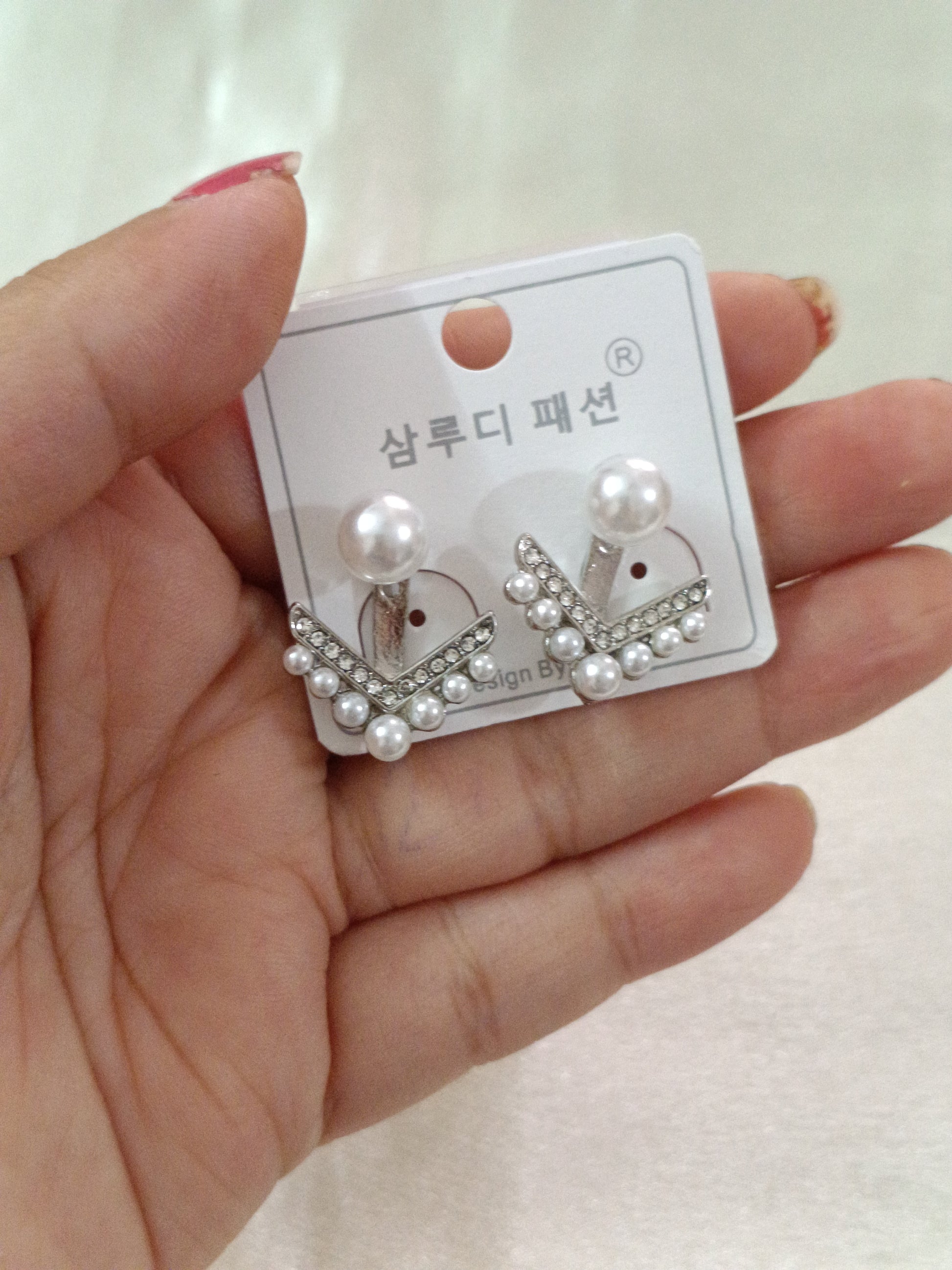 Budget Earring V3