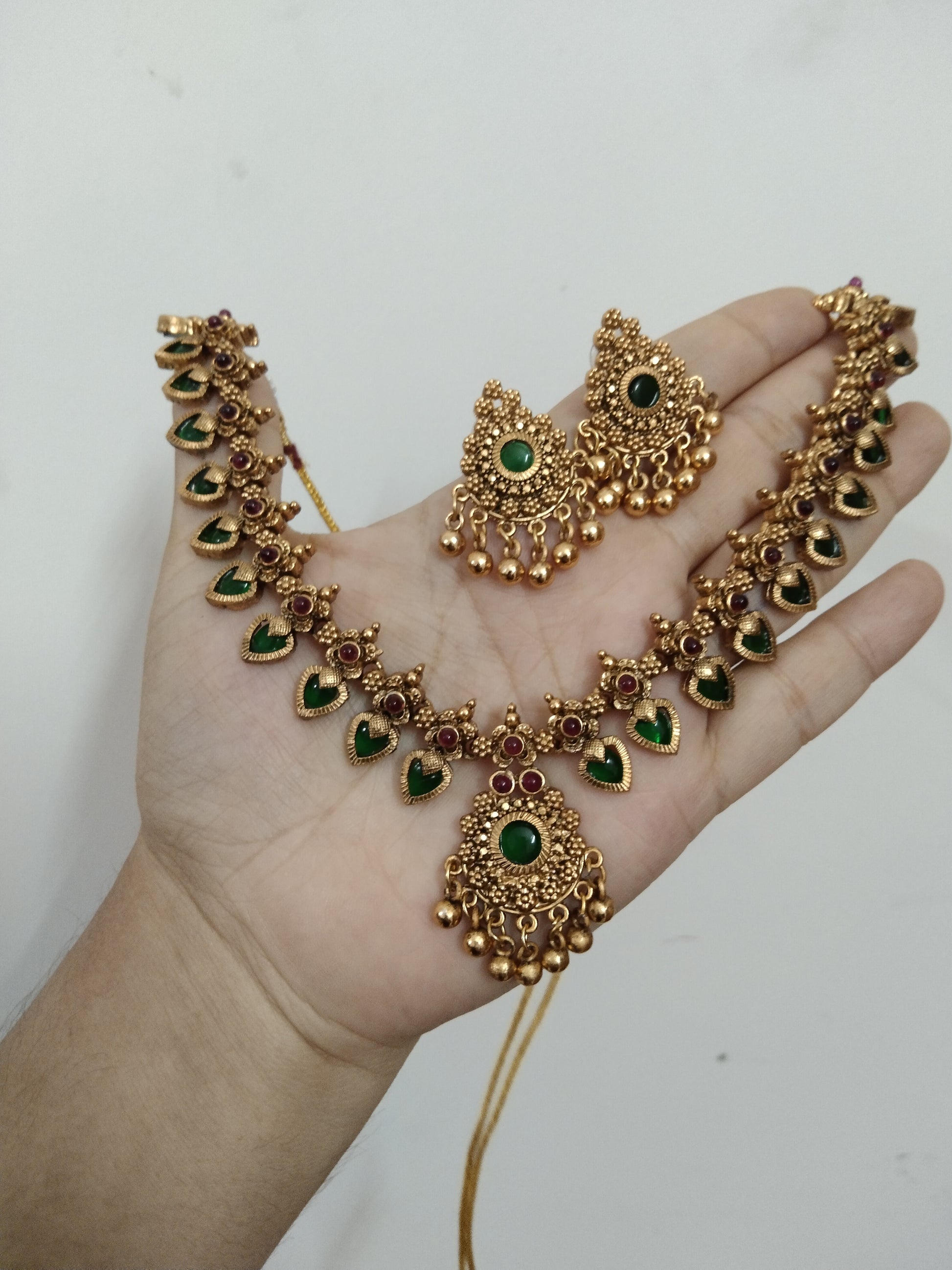 Budget Palakka Necklace V1