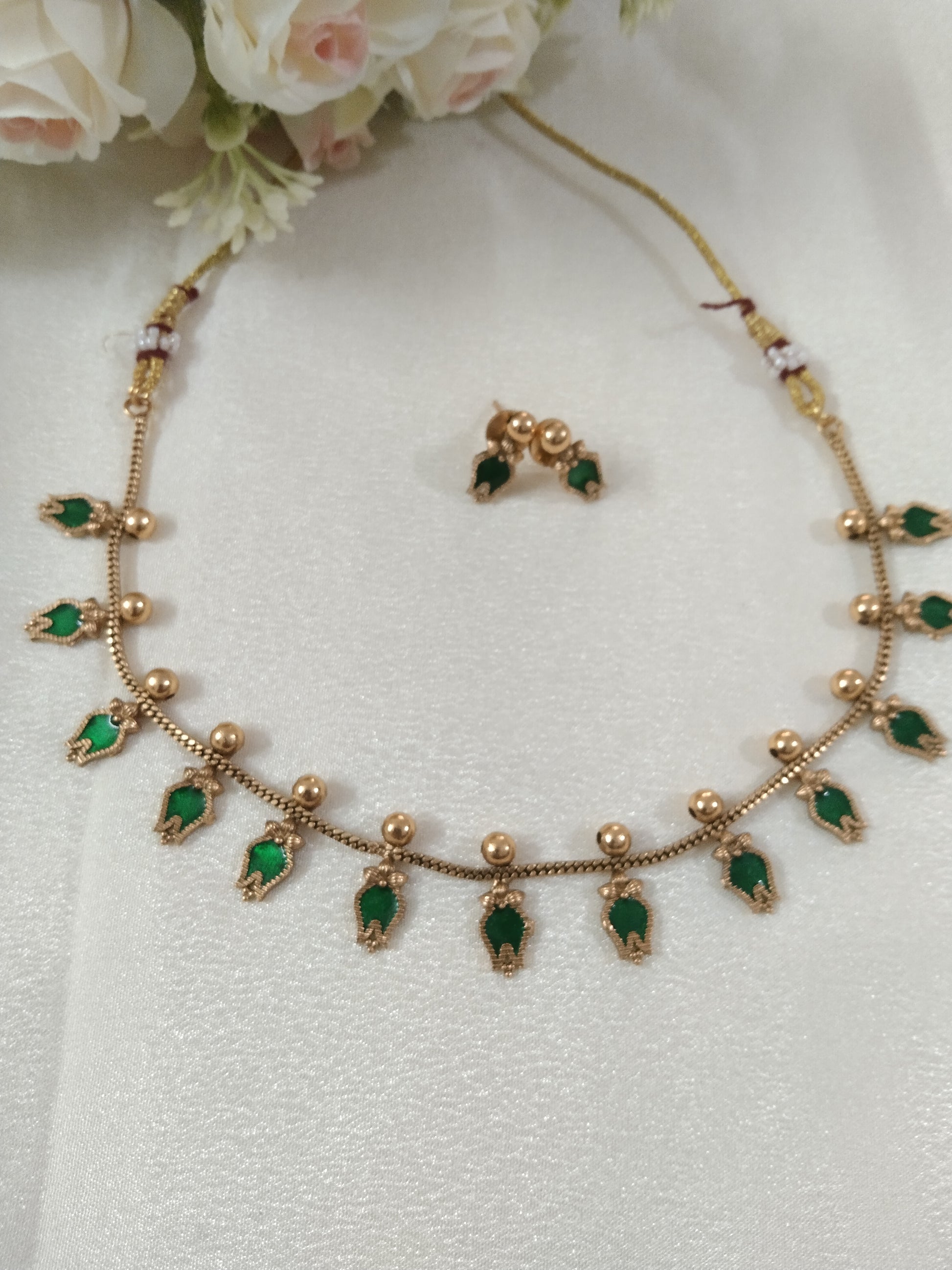 Small Petal Palakka Necklace set
