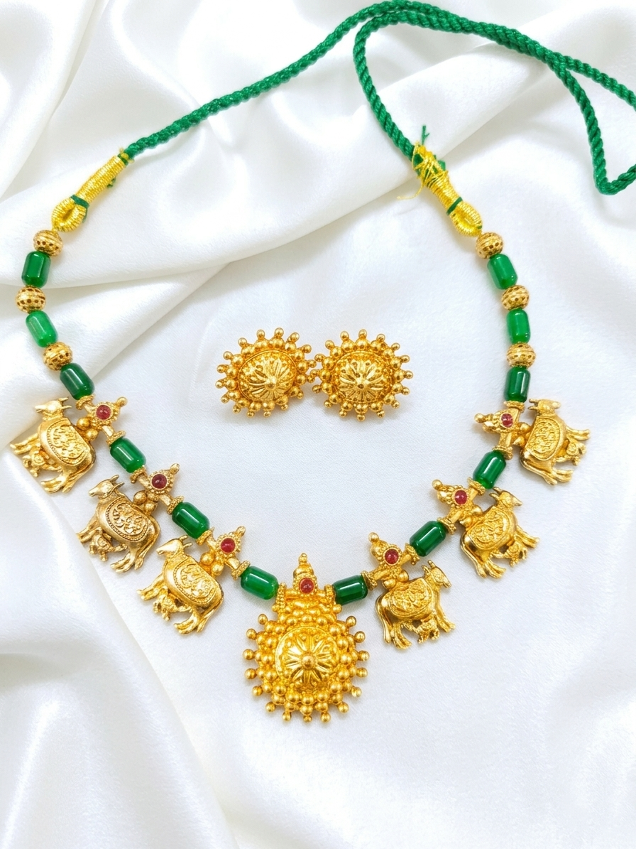 Kamadhenu Floral Fusion Necklace Set