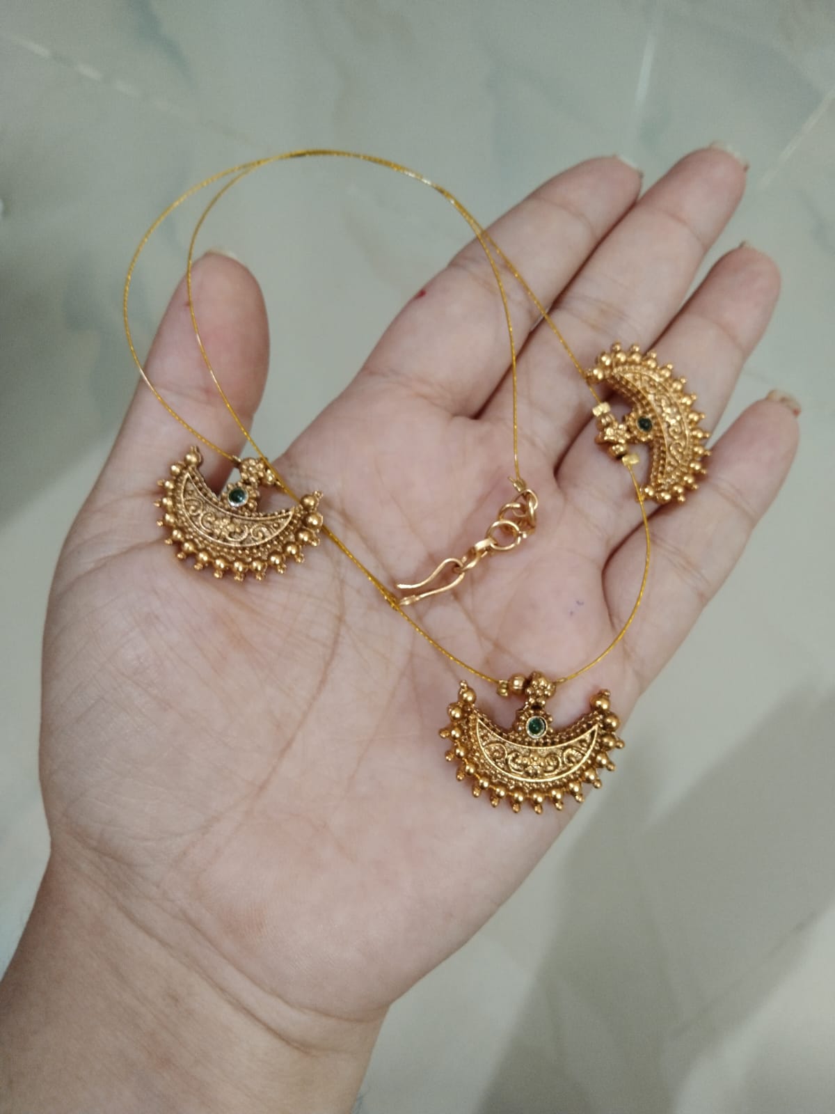 Half moon Invisible Chain Without Earring