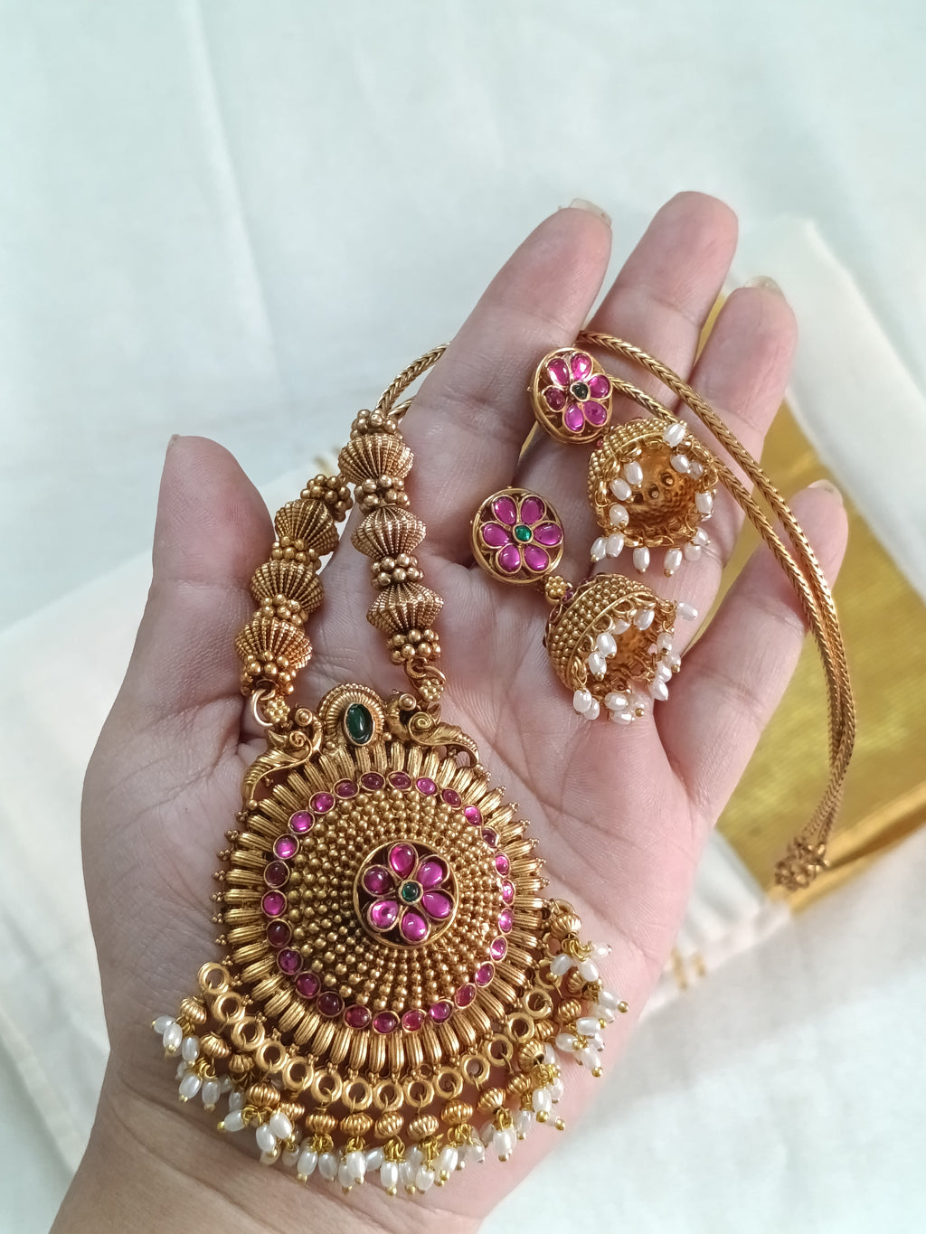 Non Idol Pendant Mid Long Necklace Set V17