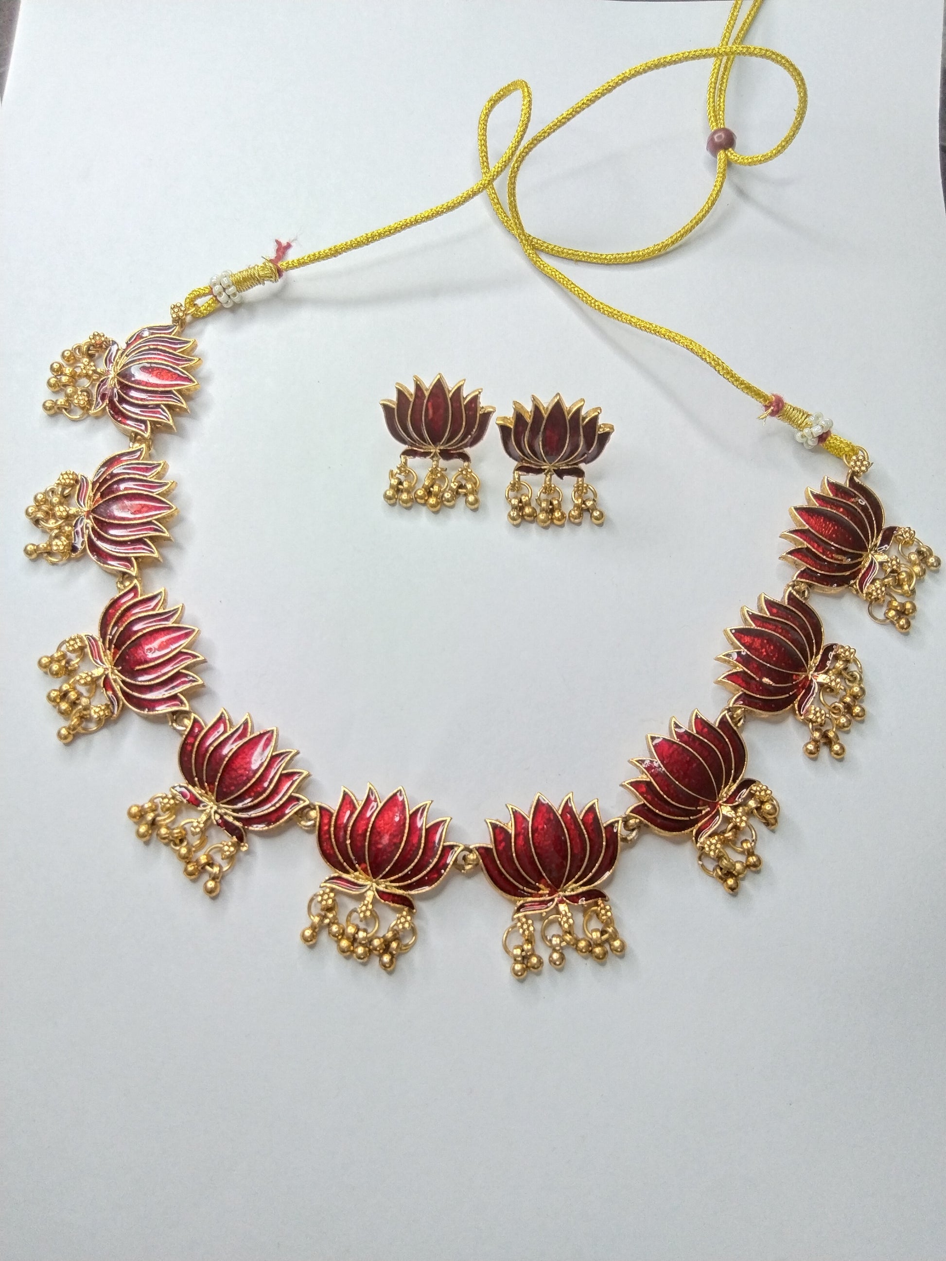 Lotus With Golden Beads Necklace V1