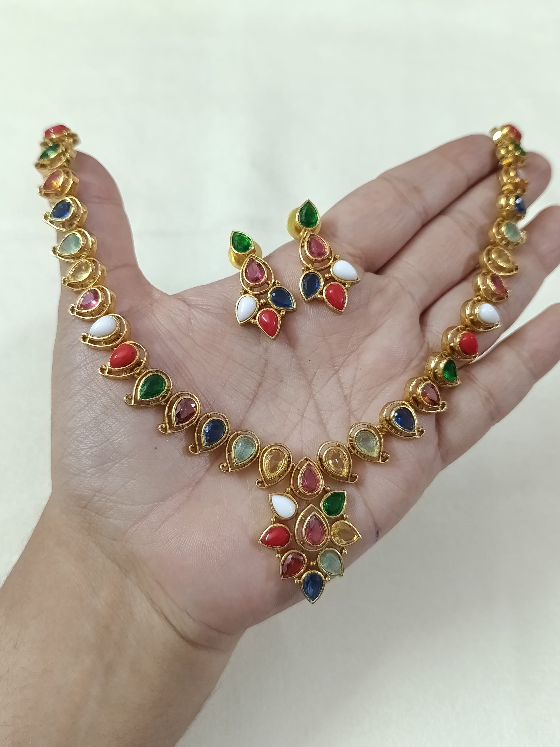 Indira Navaratna Necklace Set