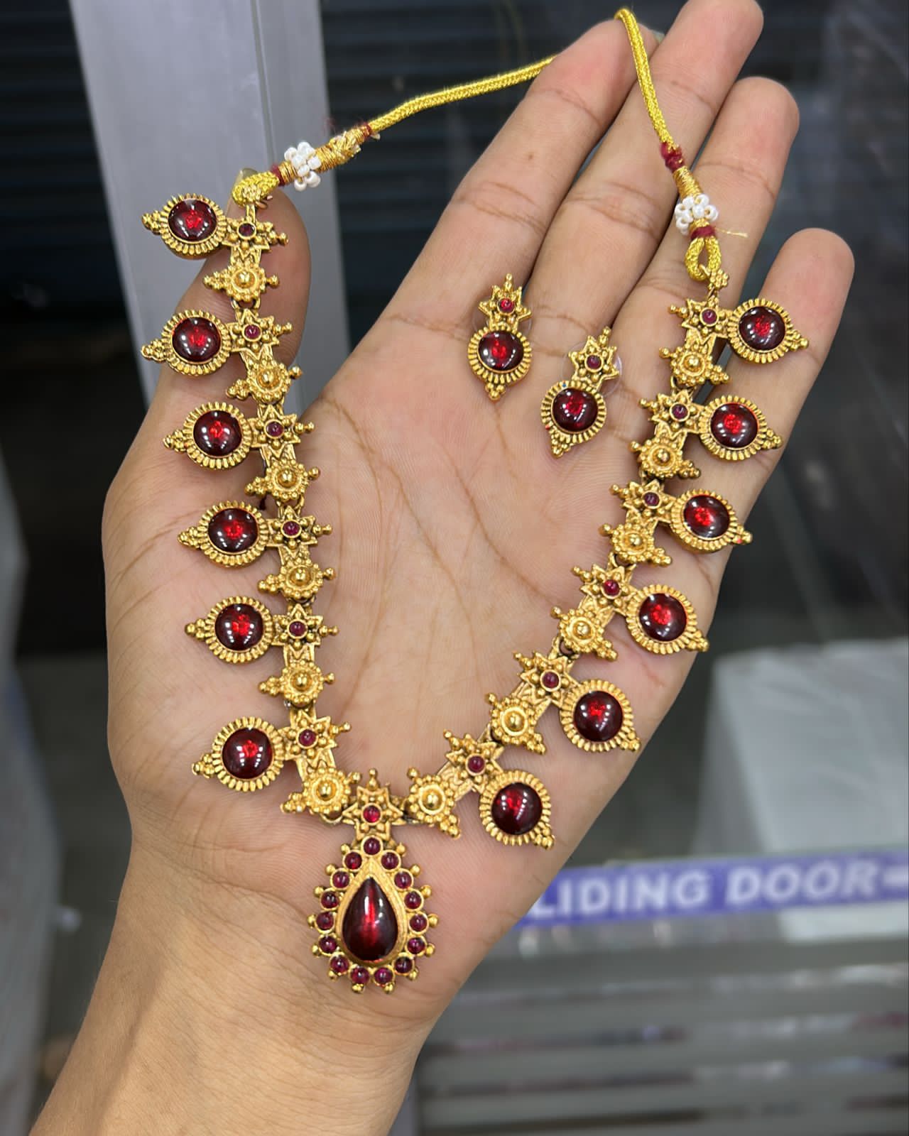 Palakka Necklace V4