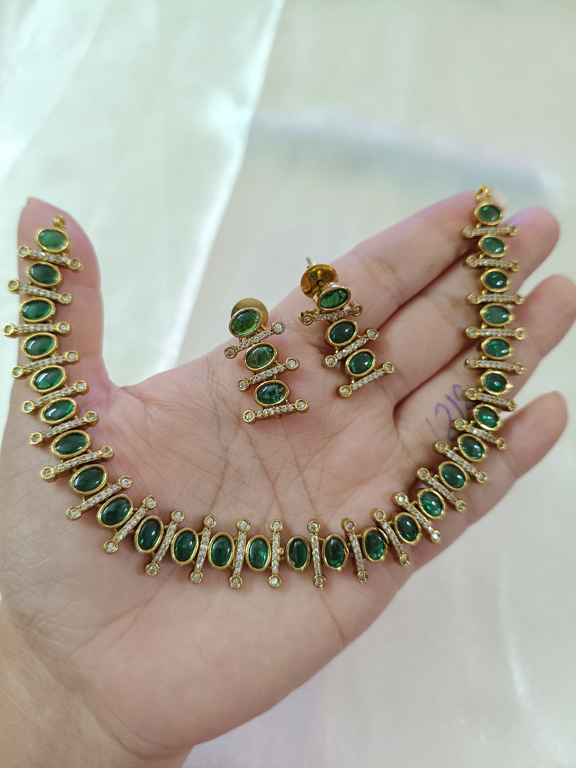 AD Stone Necklace Set V43