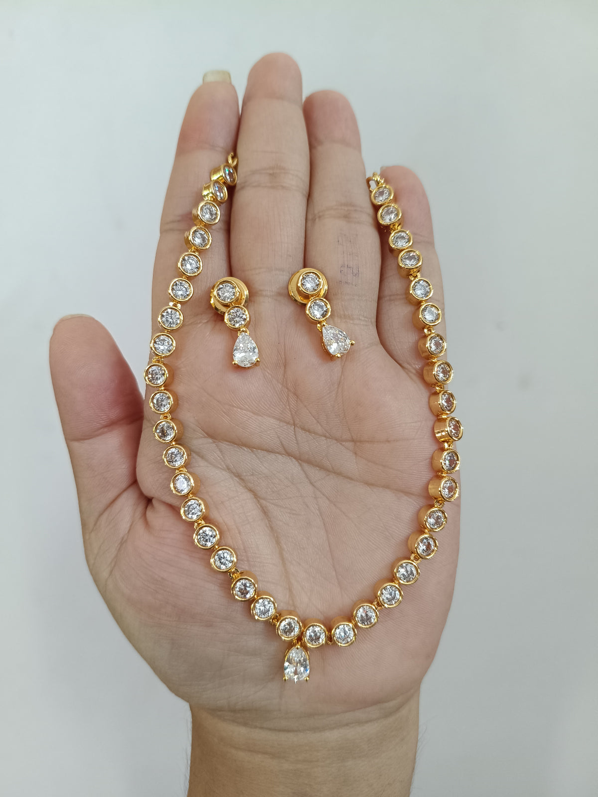 Micro Polish AD Stone Necklace Set