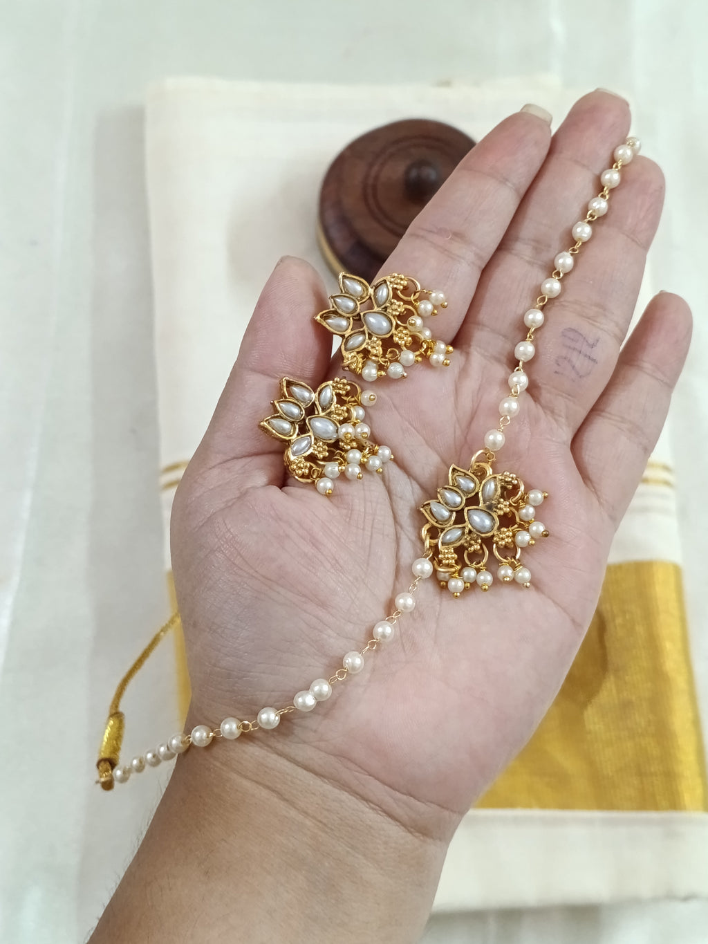 Lotus Pearl Choker Set V2