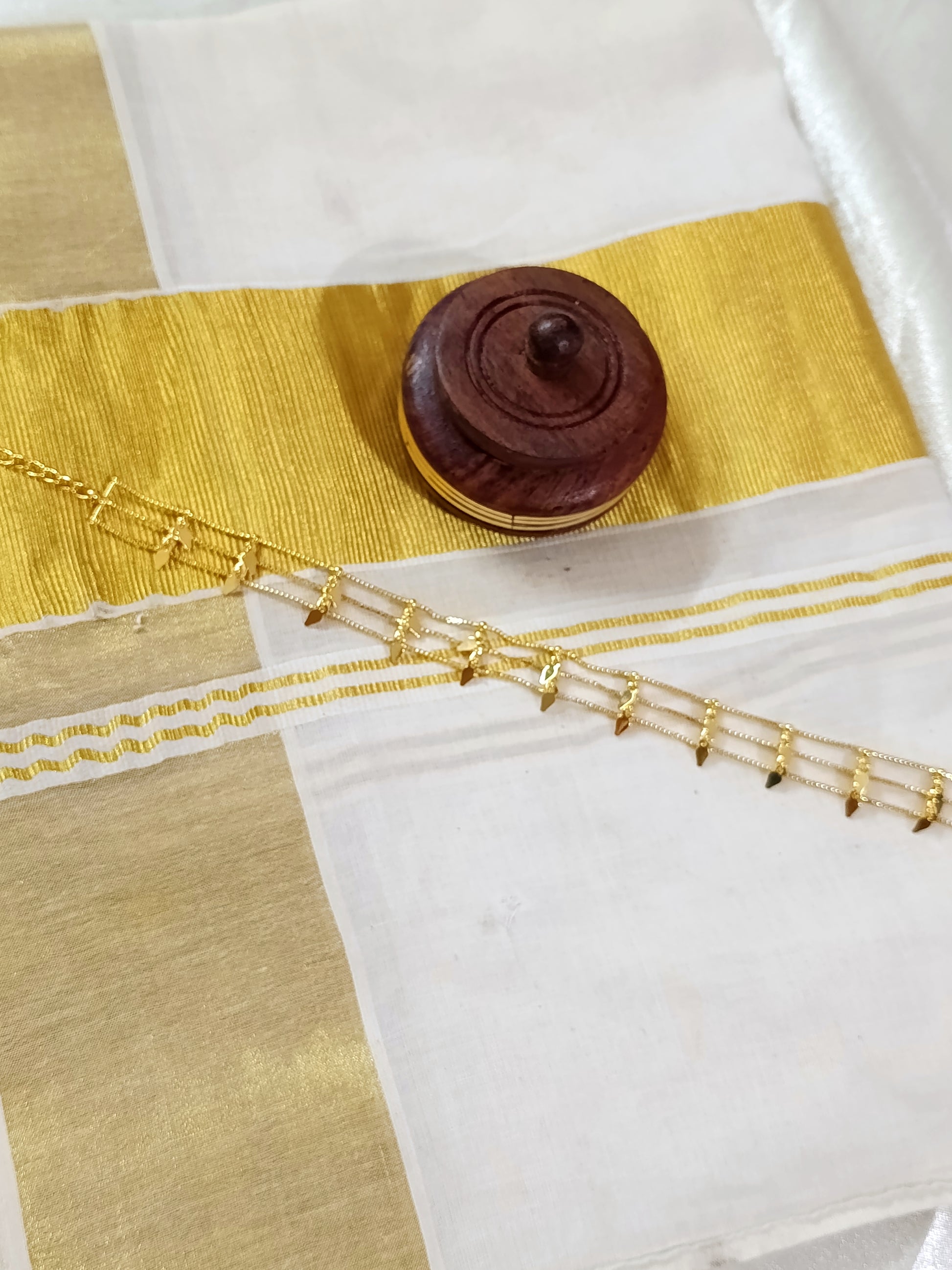Micro Polish Box Elakathali Choker
